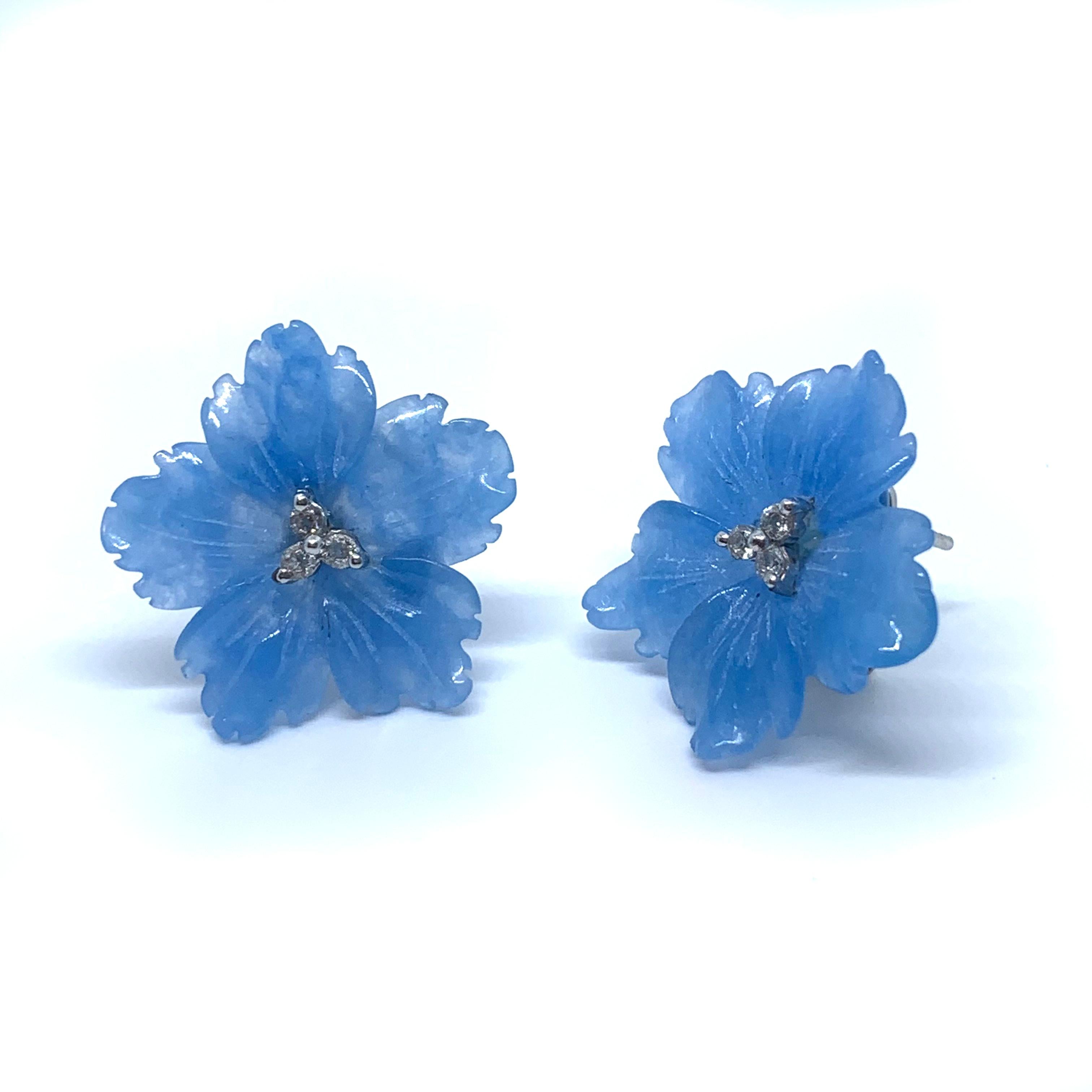 24mm Carved Blue Quartzite Flower Sterling Silver Earrings For Sale at 1stDibs pistachio