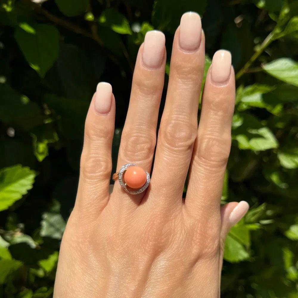 Modernist 2.5 Carat Angel Skin Round Coral and Diamond Gold Cocktail Ring For Sale