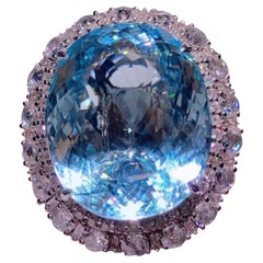 25 Carat Aquamarine Diamond Ring 18 Karat white Gold and Pendant