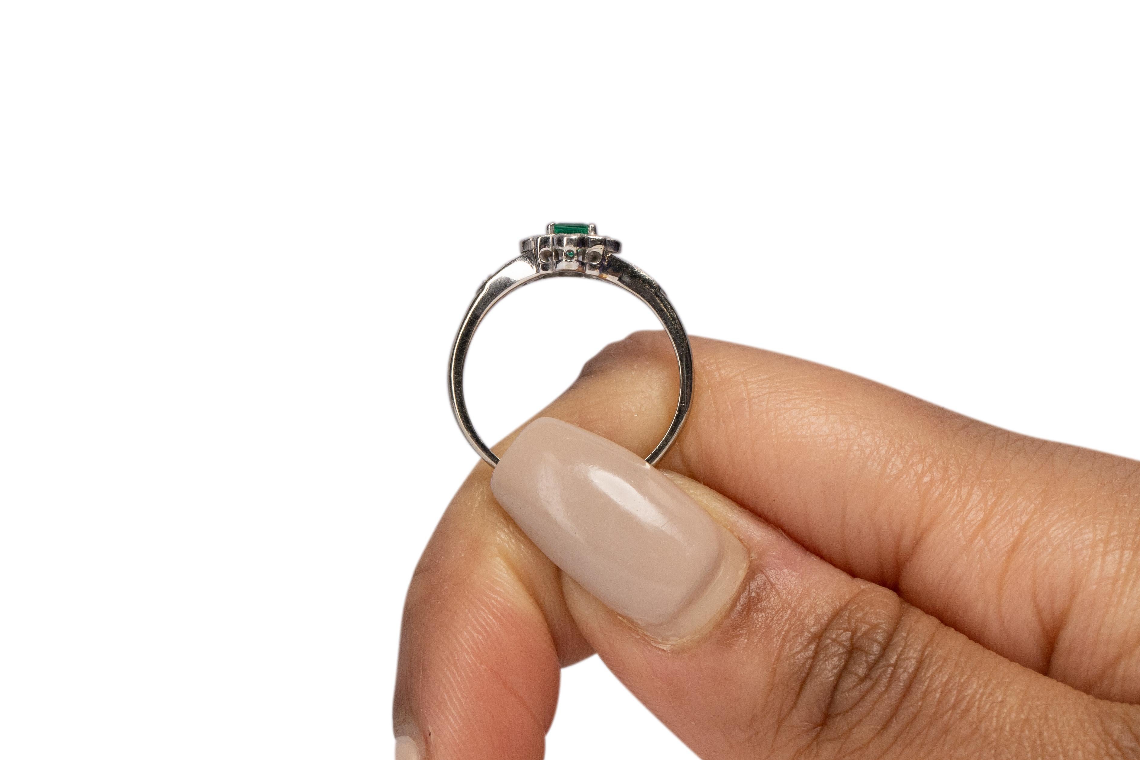 Women's .25 Carat Art Deco Diamond Platinum Engagement Ring