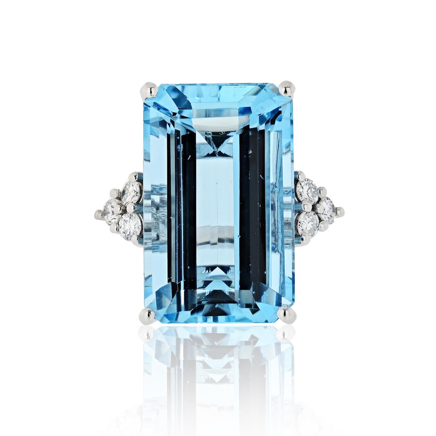 25 carat aquamarine