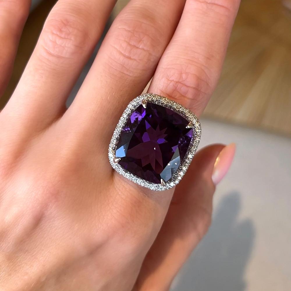 Oval Cut 25 Carat Brazilian Purple Amethyst Diamonds 18 Karat White Gold Cocktail Ring For Sale