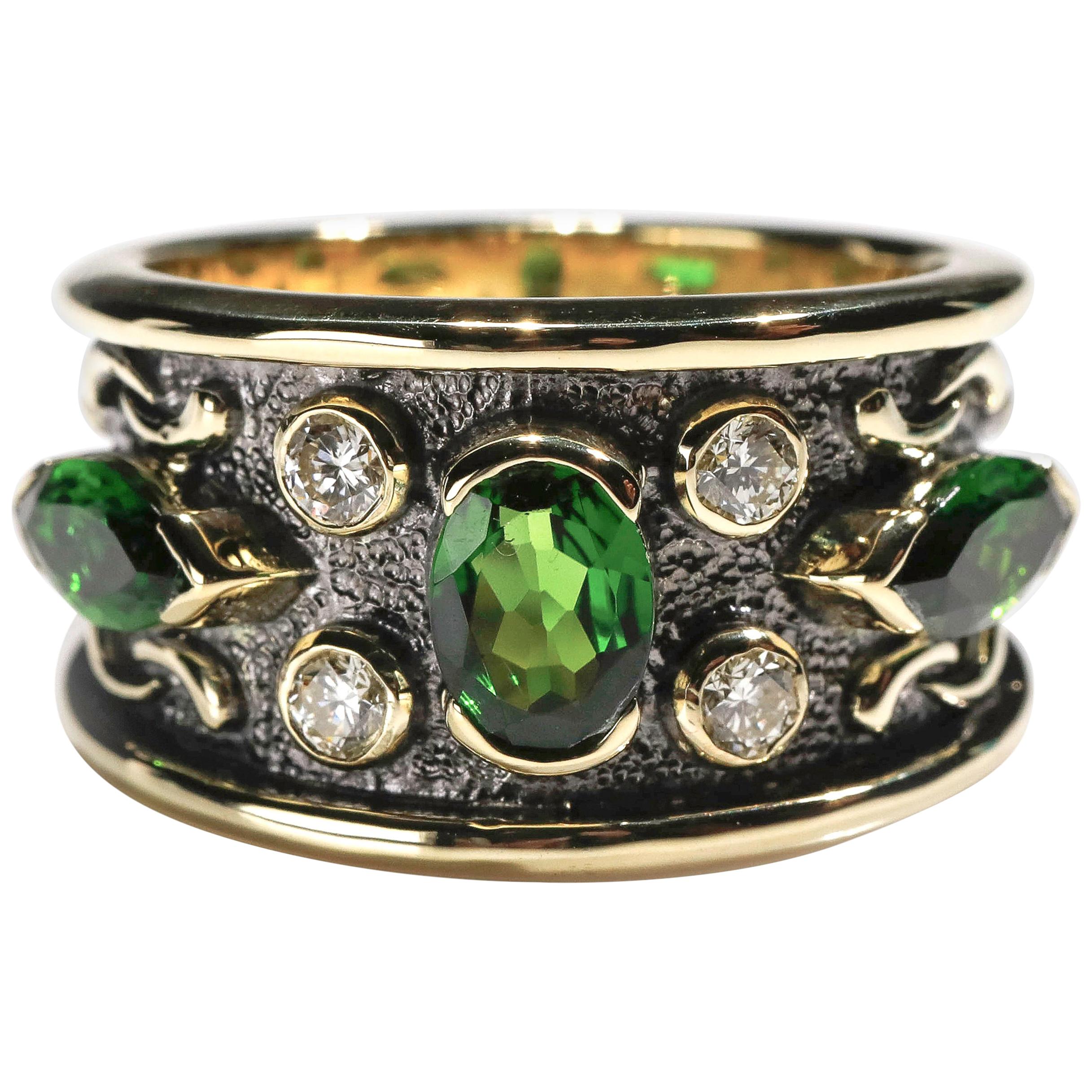 2.5 Carat Chrome Diopside Tourmaline and Diamond Band Ring US Size 6 For Sale