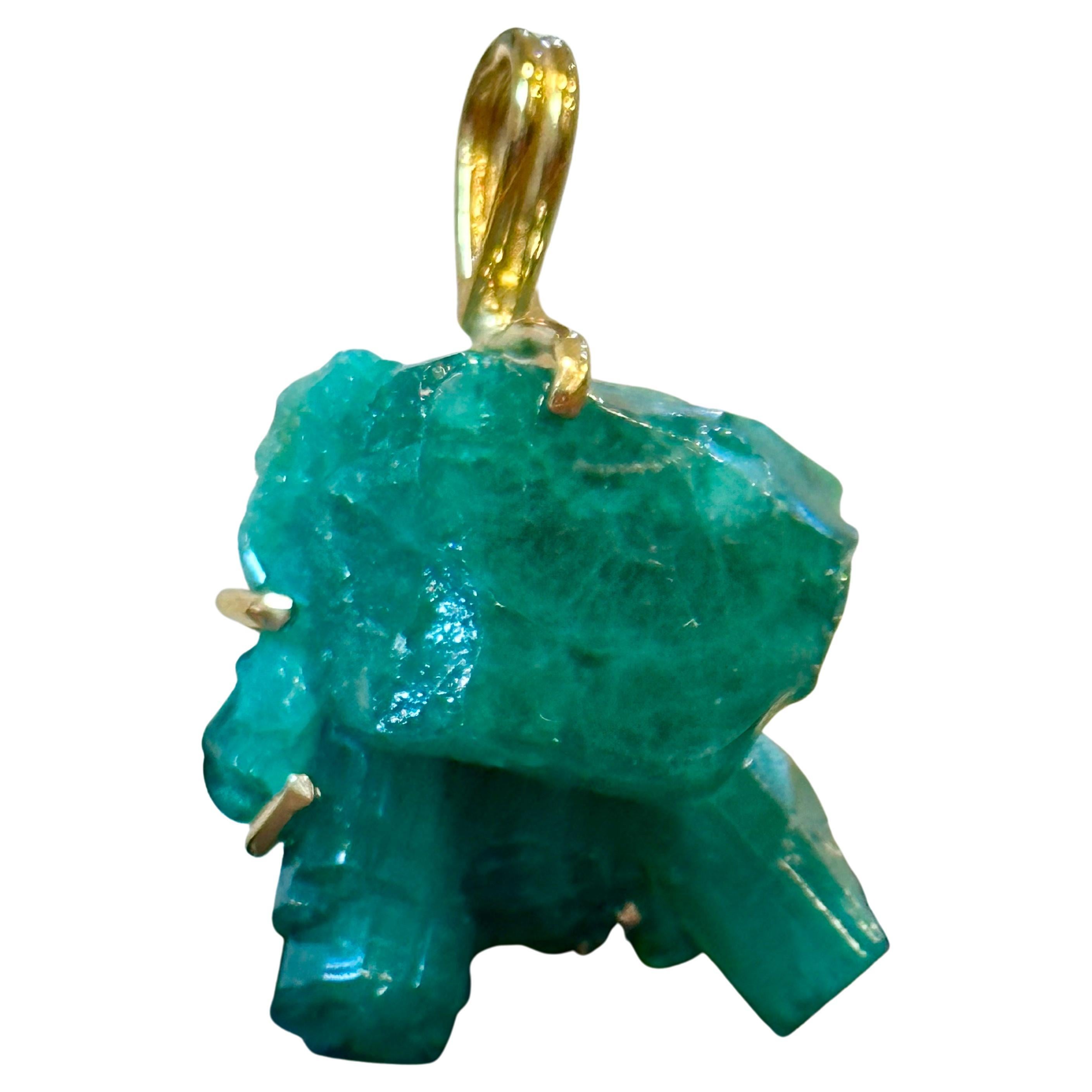 25 Carat Colombian Emerald Rough Pendent/Necklace 18 Karat Gold with 18 KG Chain For Sale