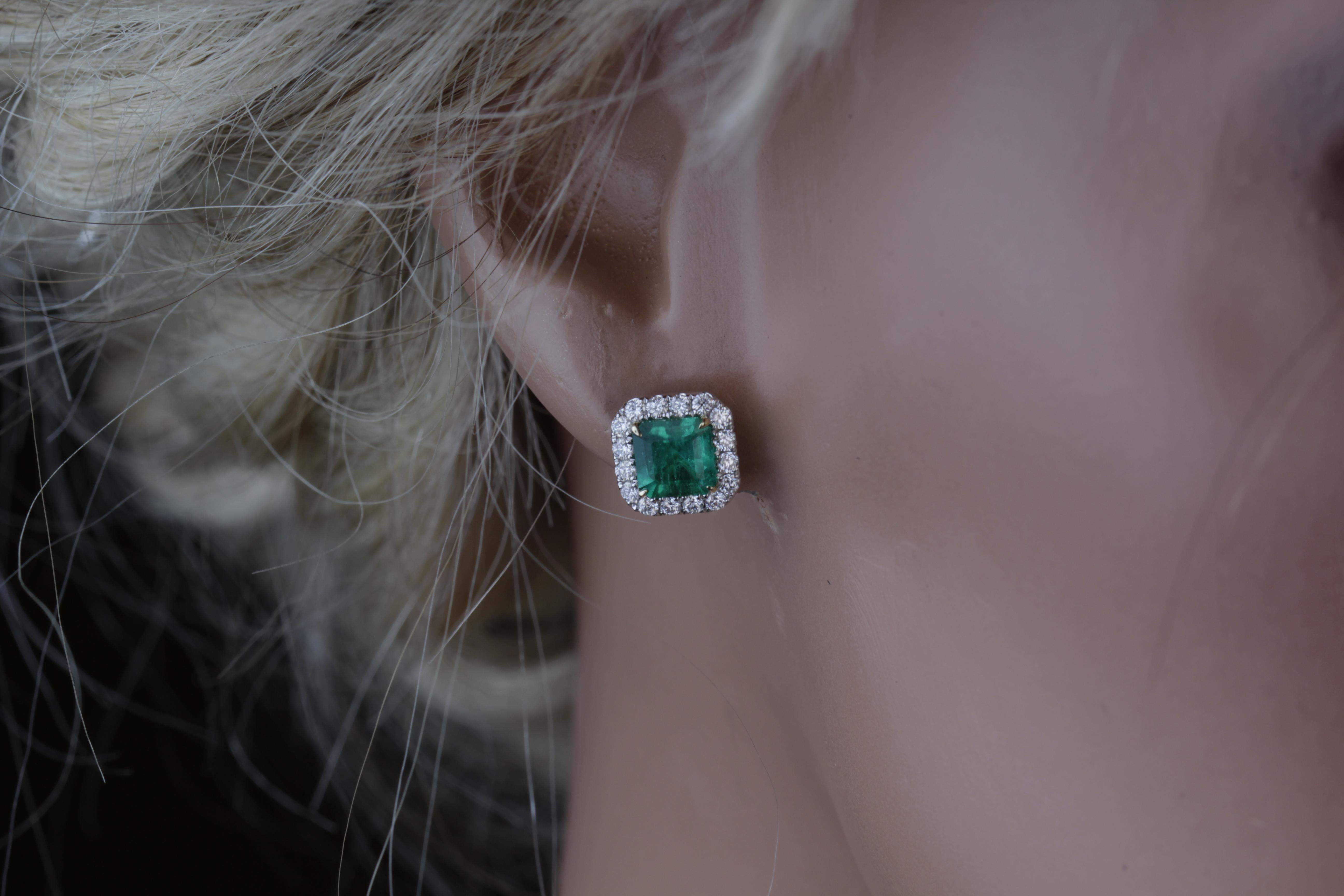 Contemporary 2.02 Carat Cushion Cut Emerald and Natural Diamond Earrings in 18k W/Y ref1628 For Sale