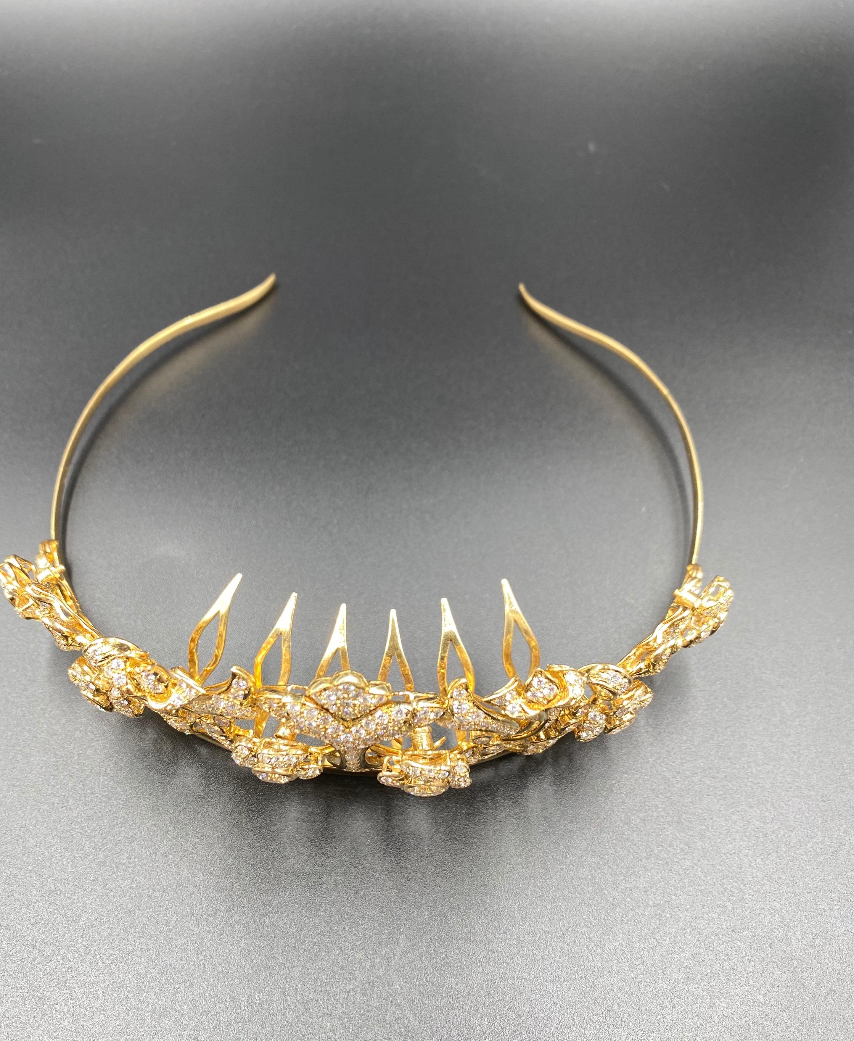 25 Carat Diamond and Gold Retro Tiara with 4-5 Carat Total Weight Centers 1