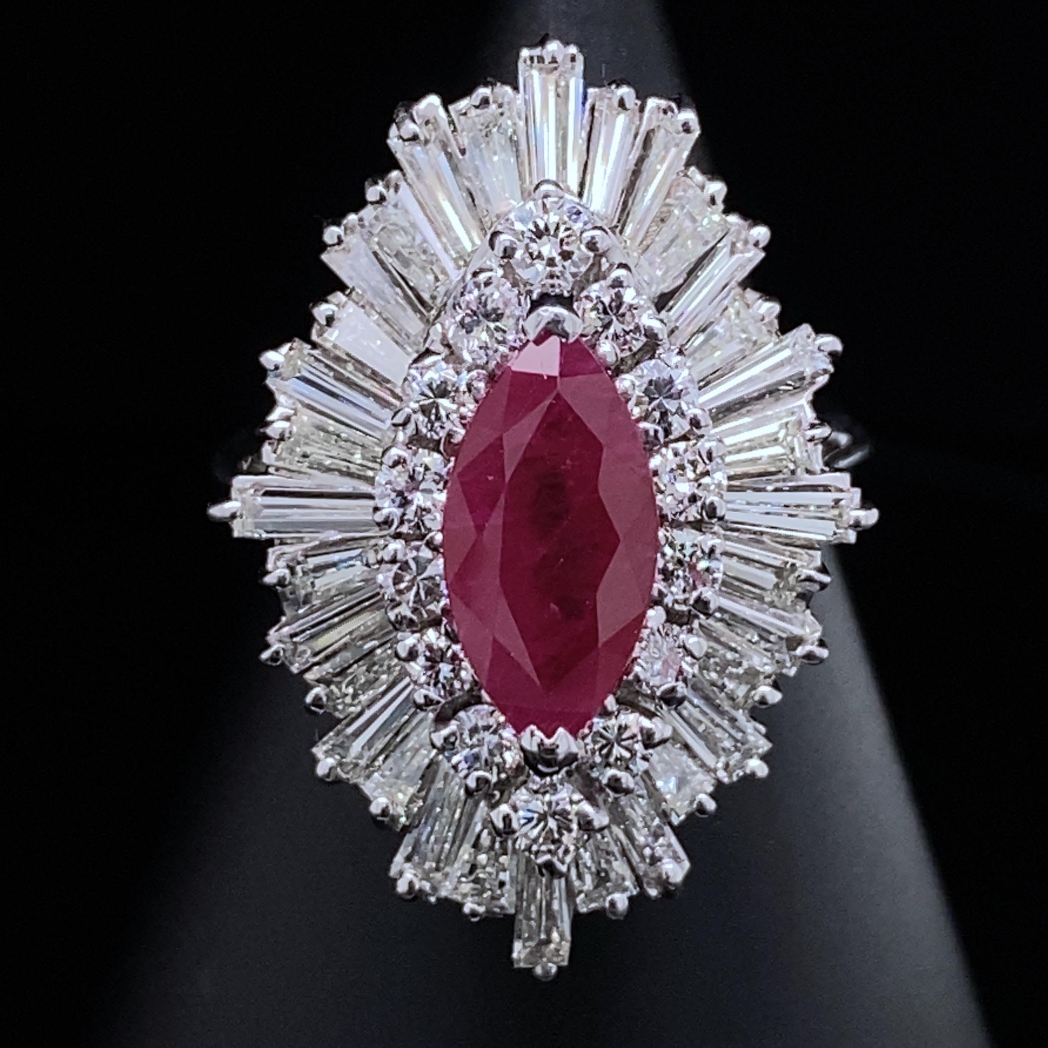 2.5 Carat Diamond Ballerina Ring with 1.78 Carat Ruby in 18 Karat White Gold For Sale 1