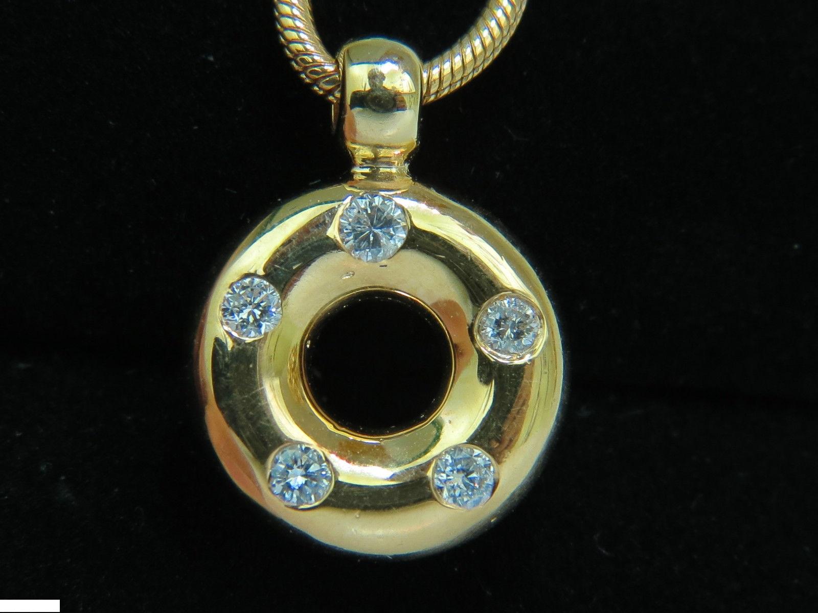 Round Cut .25 Carat Diamond Circle Pendant and Necklace 14 Karat