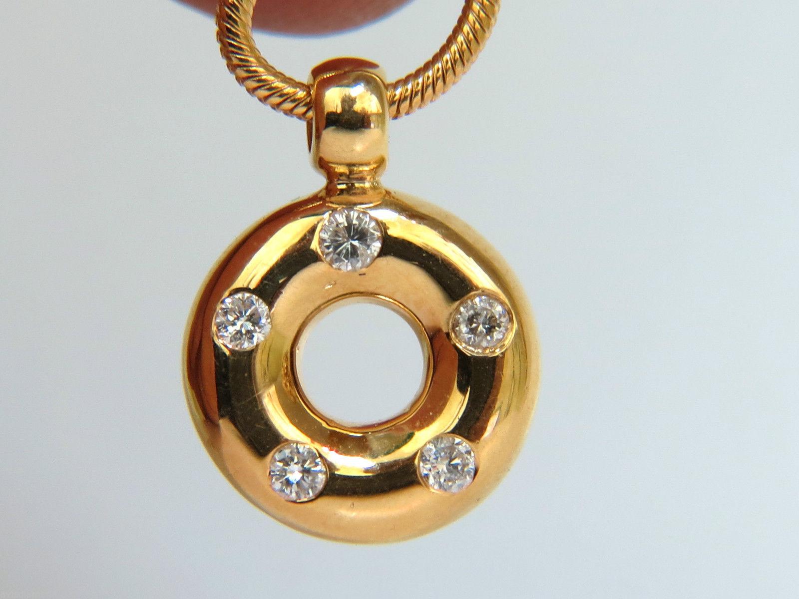 .25 Carat Diamond Circle Pendant and Necklace 14 Karat In New Condition In New York, NY