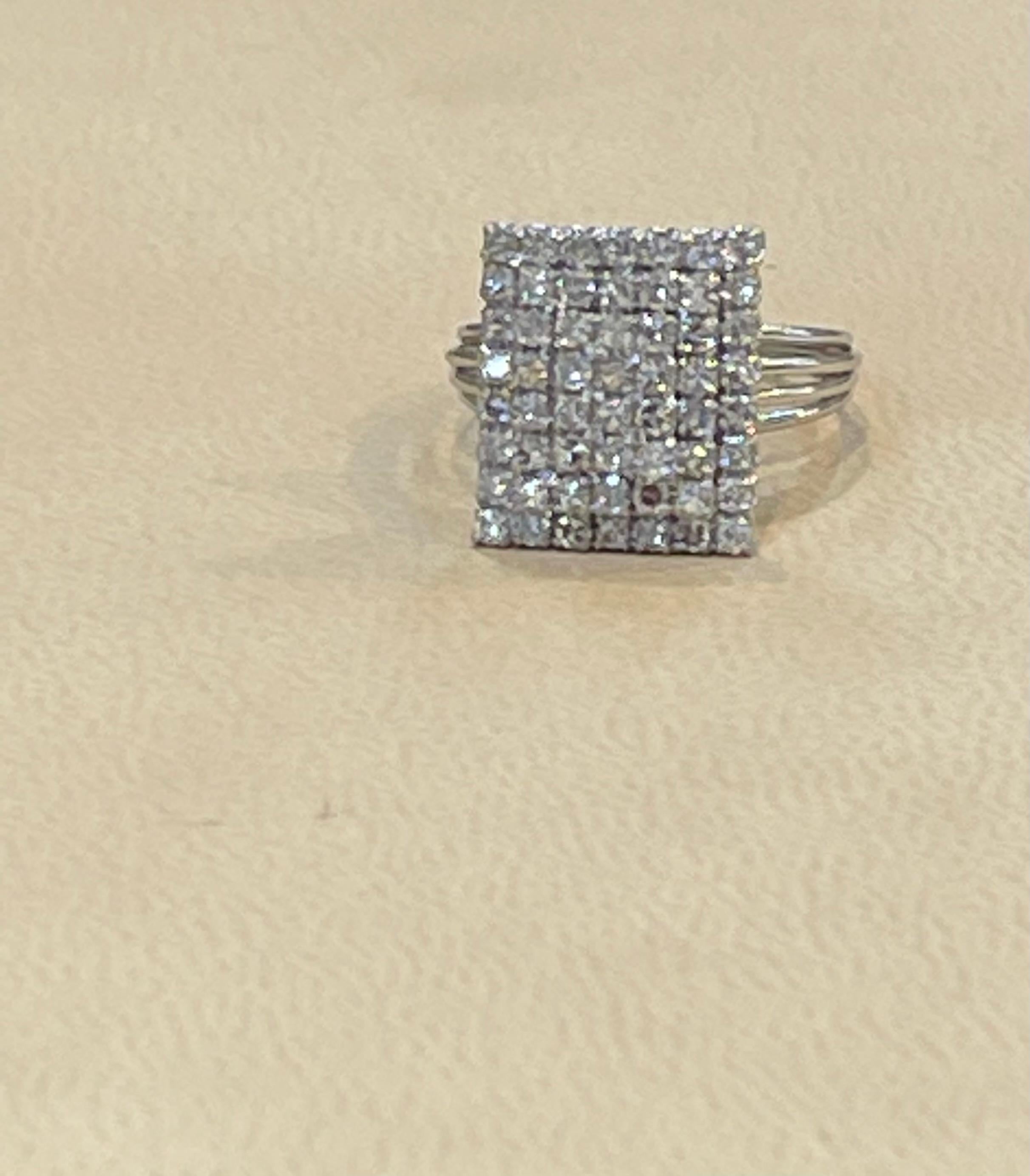 2.5 Carat Diamond Cluster Cocktail Ring 18 Karat White Gold 6.8 Grams Ring 2