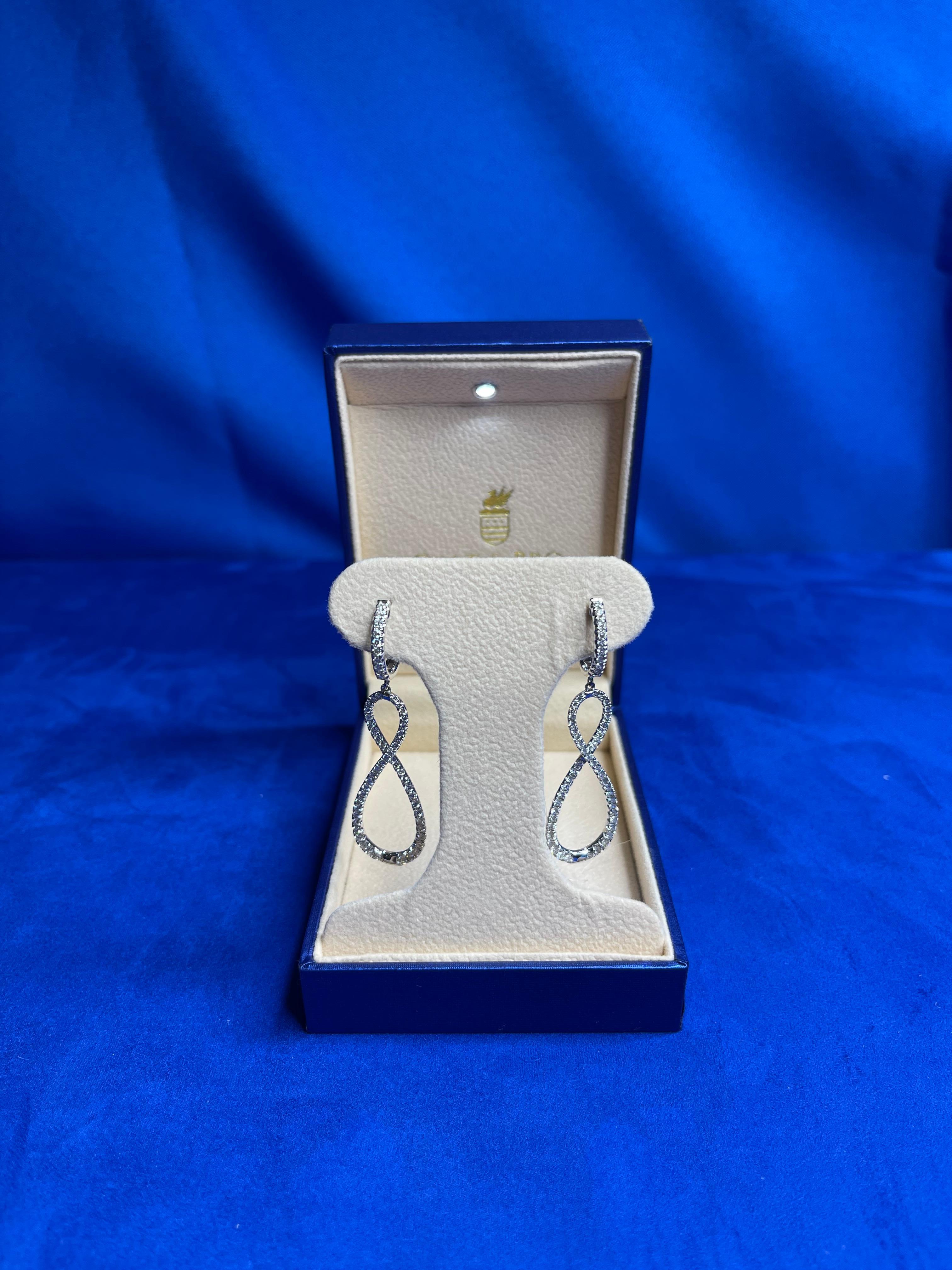 Women's or Men's 2.5 Carat Diamond Hoop 14 Karat White Gold Drop Infinity Eight Huggie Earrings For Sale