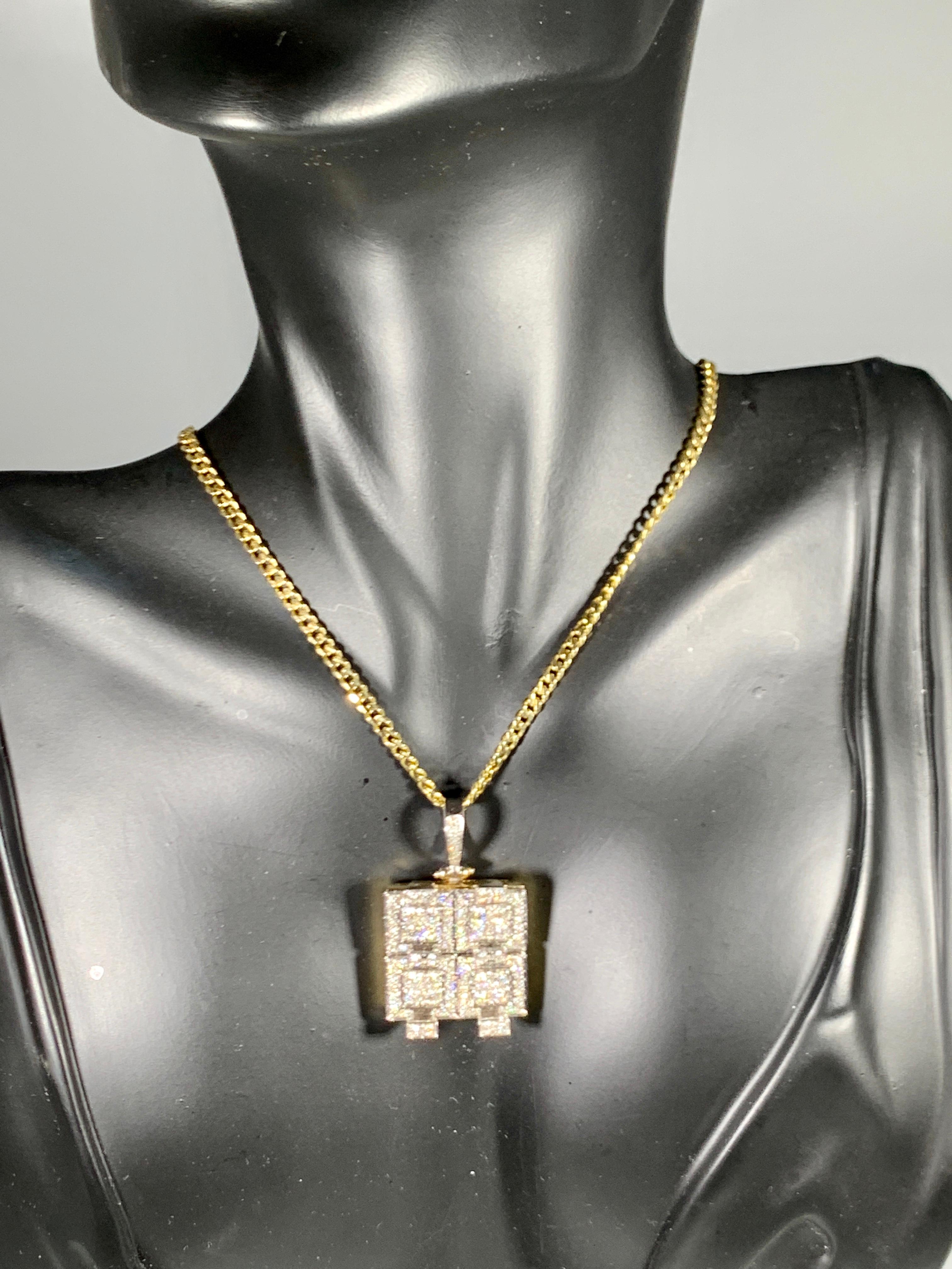2.5 Carat Diamond Pendant/ Necklace 18 Karat Yellow Gold with Chain 8