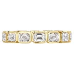 2.5 Carat Emerald Band 18K Yellow Gold Everyday Royalty Signature