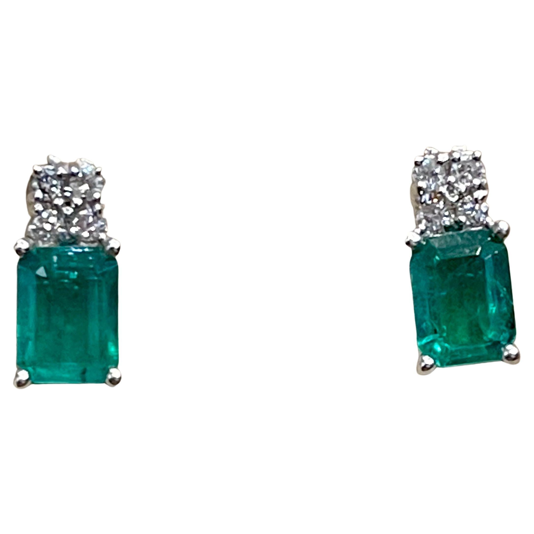 2.5 Carat Emerald Cut Emerald & 0.50 Ct Diamond Stud Earrings 14 Kt White Gold In Excellent Condition In New York, NY