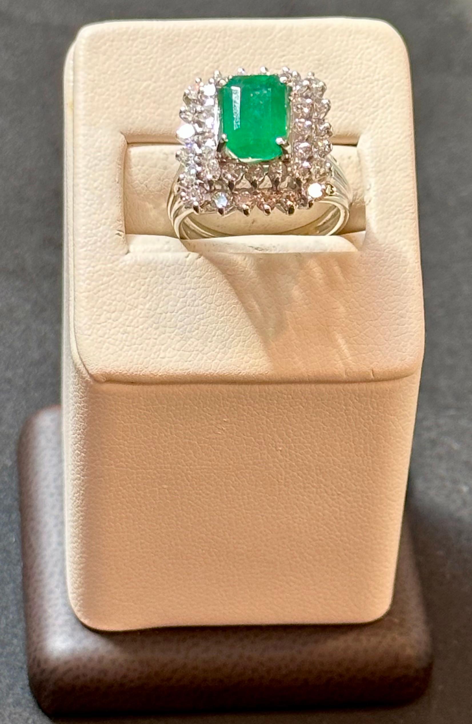 3 Carat Emerald Cut Emerald & 2 Carat Diamond Ring 14 Karat White Gold In Excellent Condition For Sale In New York, NY