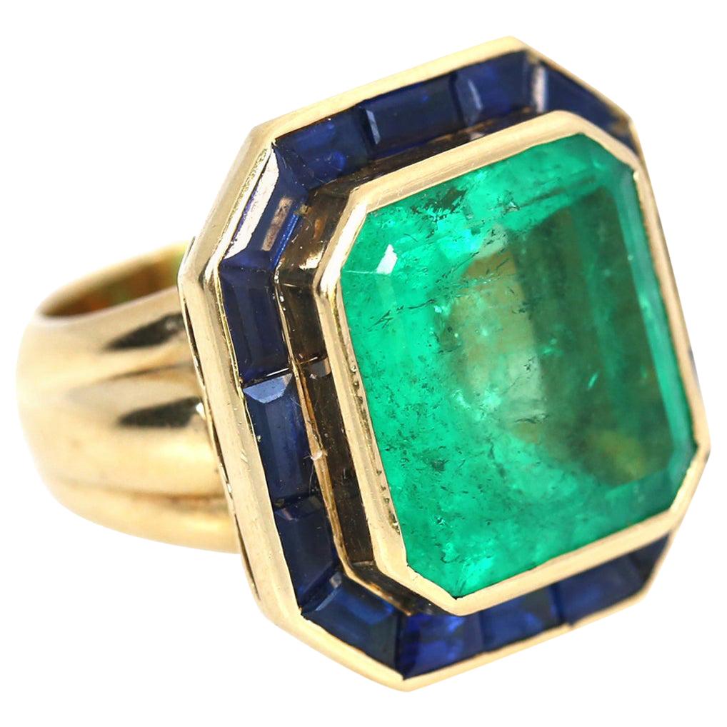 25 Carats Emerald Sapphires Yellow Gold Ring, 1950