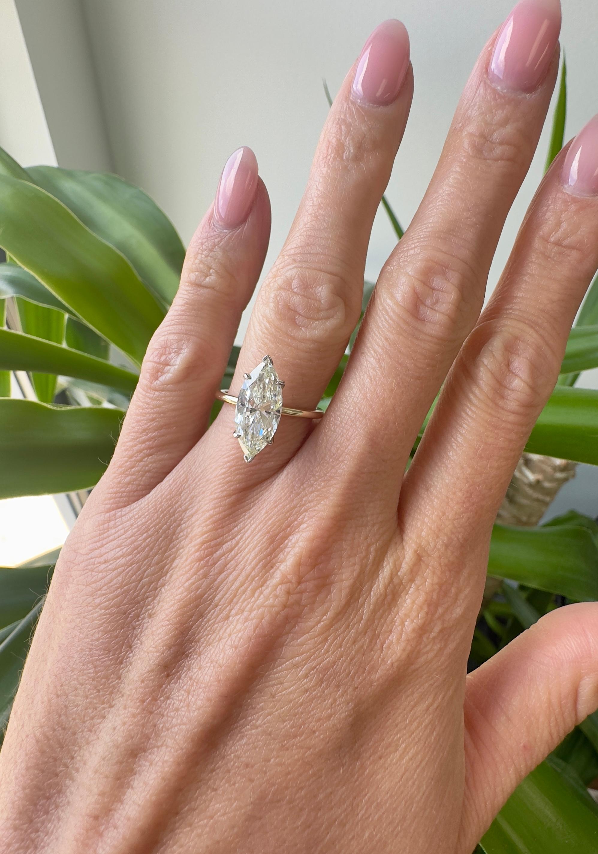 2.5 Carat GIA Marquise Cut Diamond in 14k Yellow Gold Solitaire Ring For Sale 2