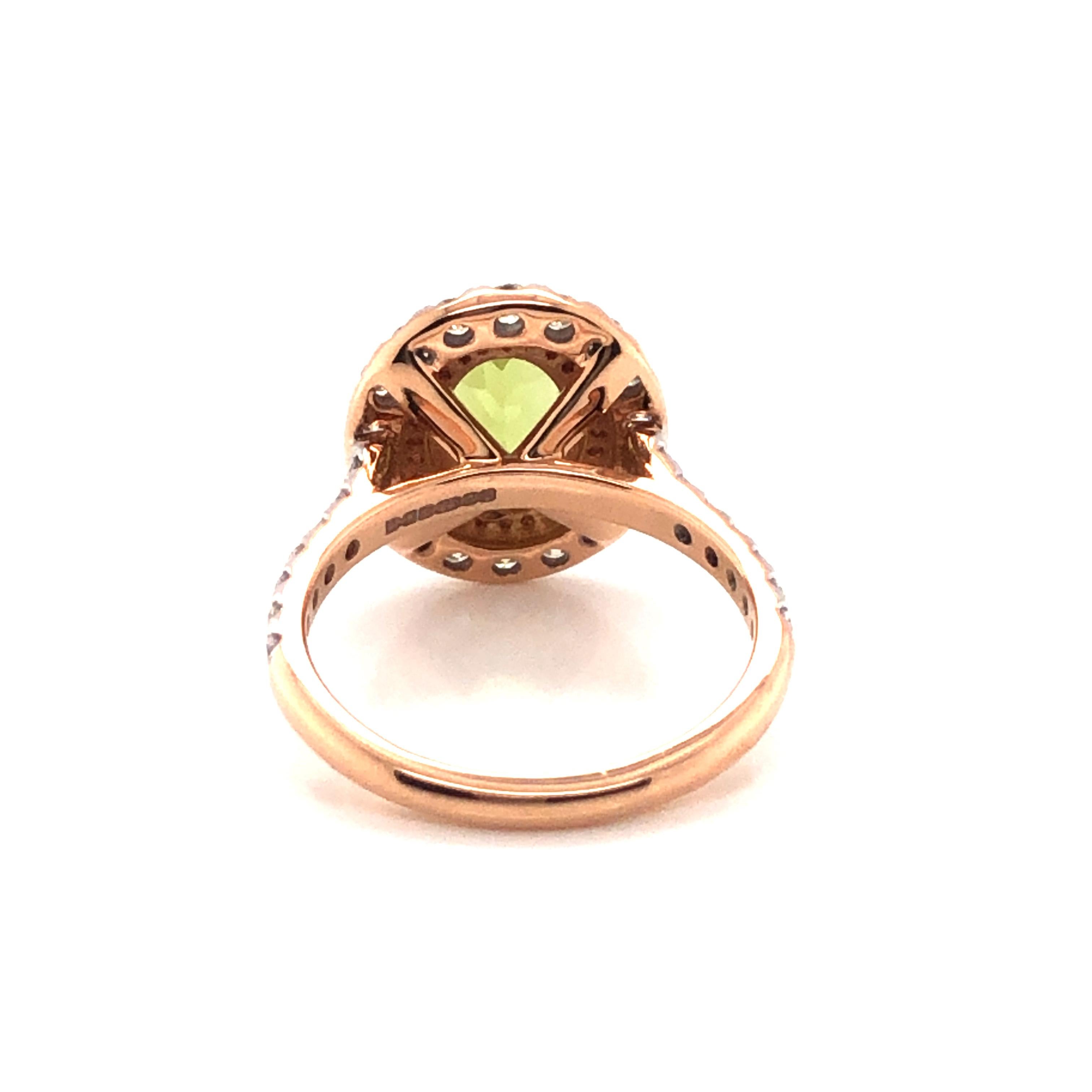 2.5 Carat Green Peridot Pink Sapphire Diamond Engagement Cocktail 18KT Ring In New Condition For Sale In London, GB