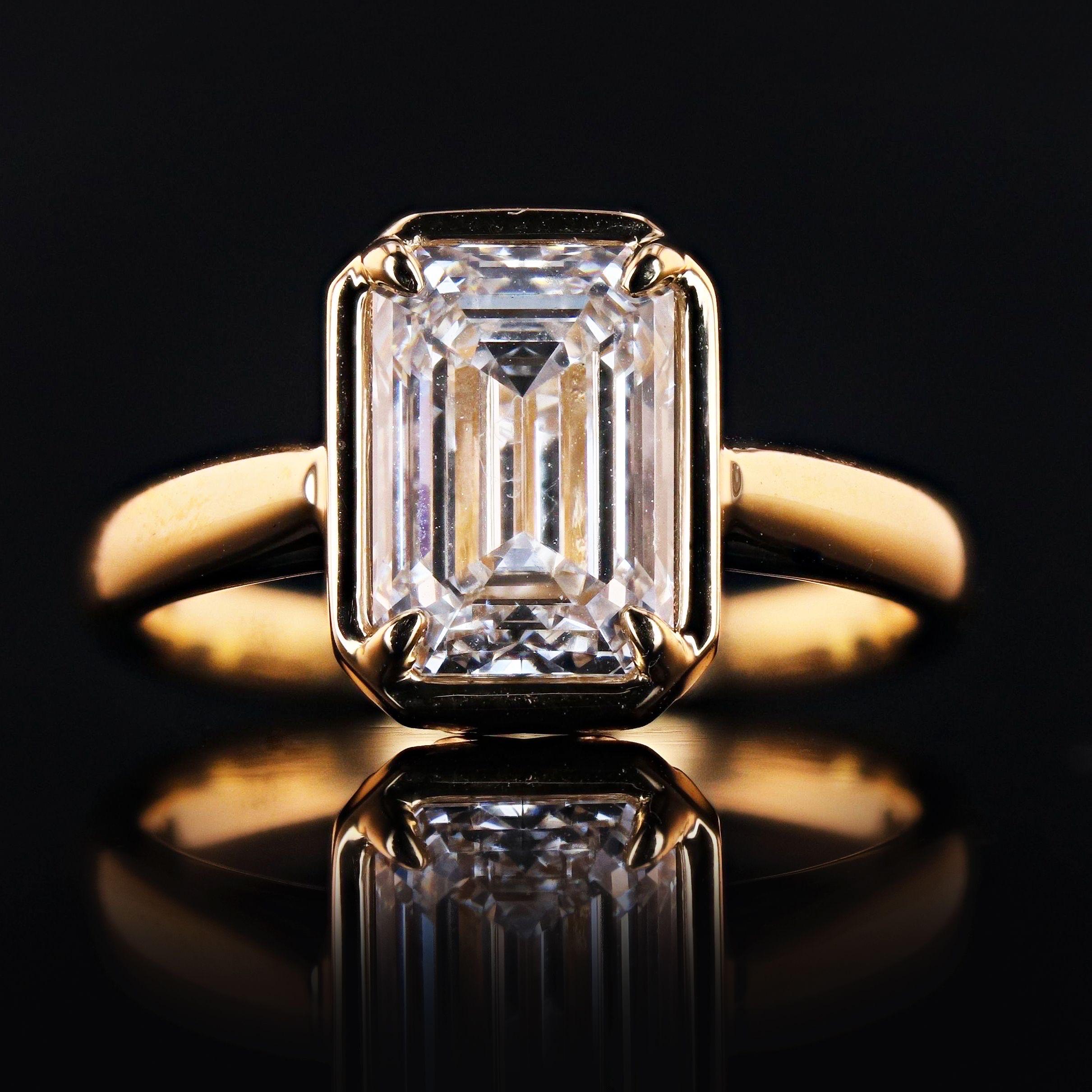 2.5 carat emerald cut diamond price