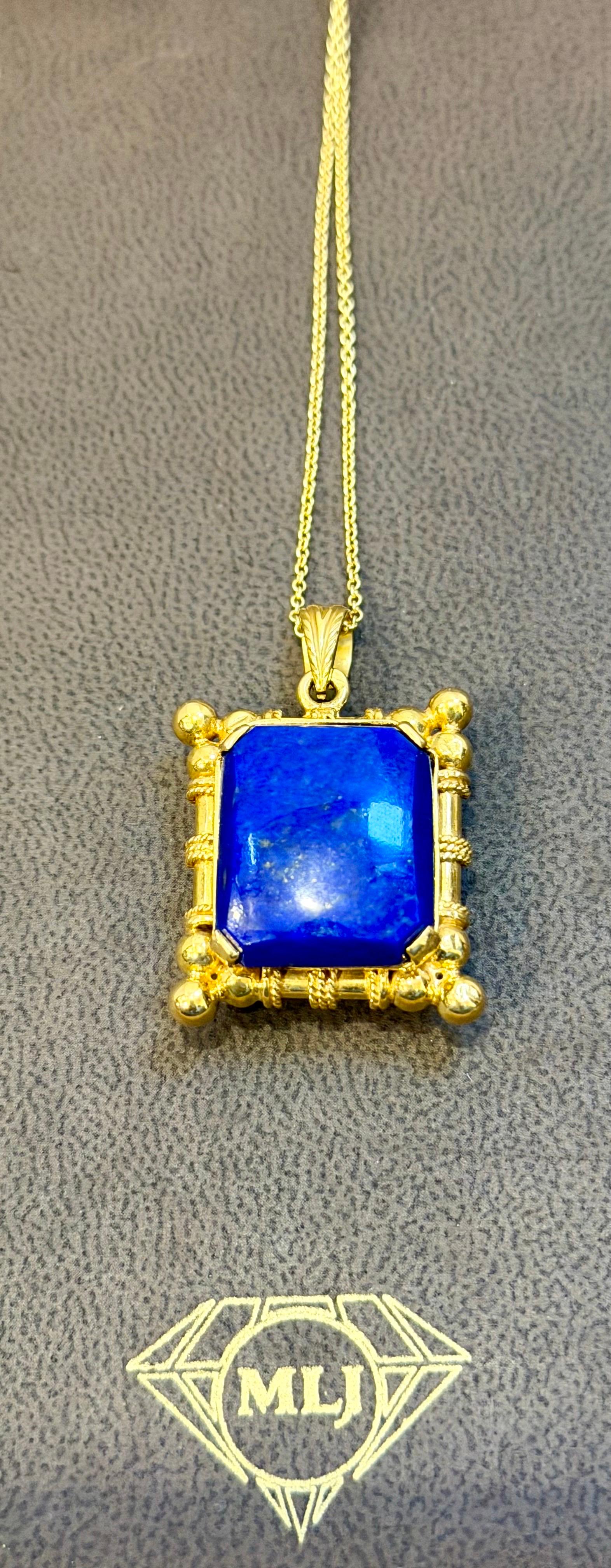 Colgante de lapislázuli de 25 quilates en montura de oro de 22 quilates, 15,9 gm, cadena de 16-18 pulgadas en venta 9