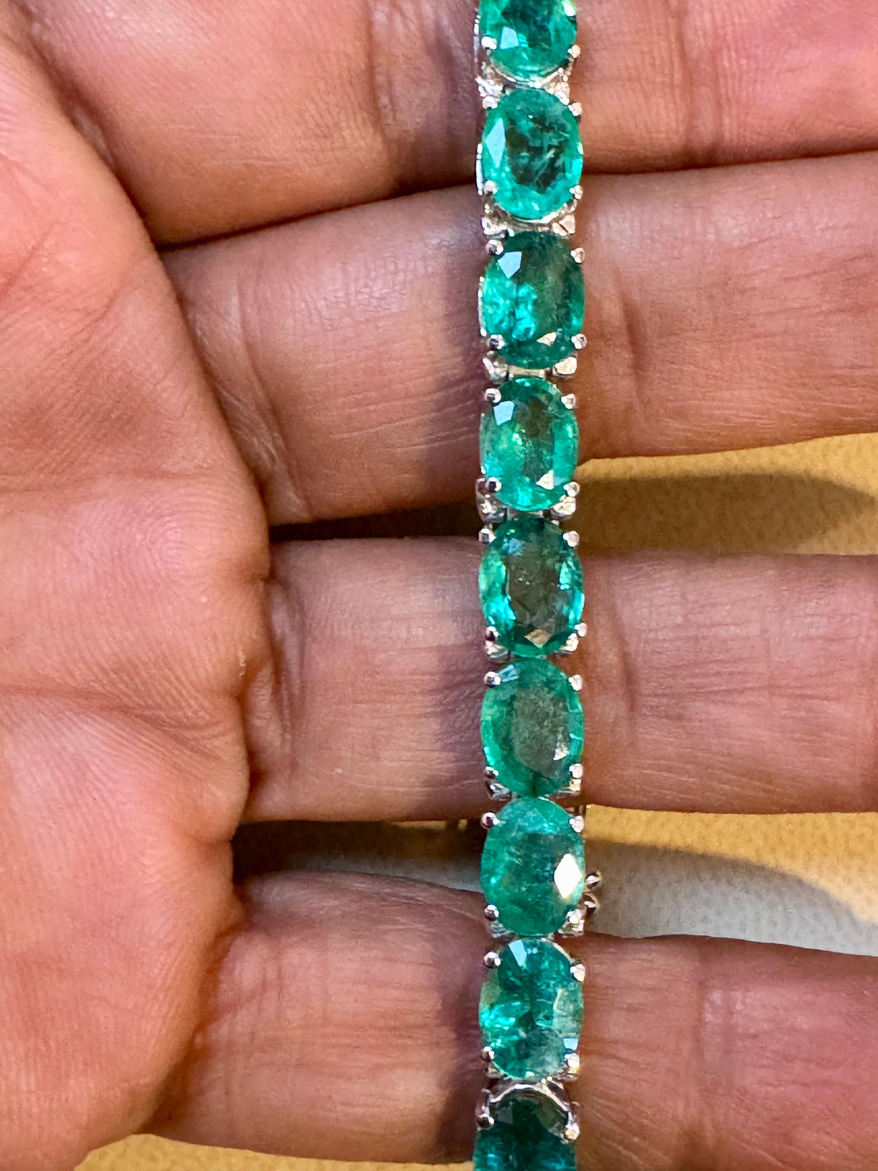 Pulsera de tenis de cóctel con esmeralda natural de 25 quilates Oro blanco de 14 quilates 7