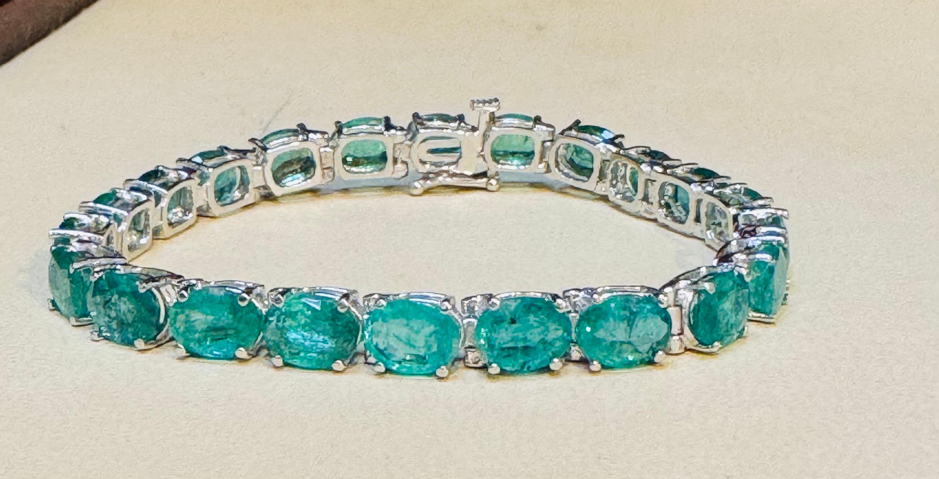 Pulsera de tenis de cóctel con esmeralda natural de 25 quilates Oro blanco de 14 quilates 7
