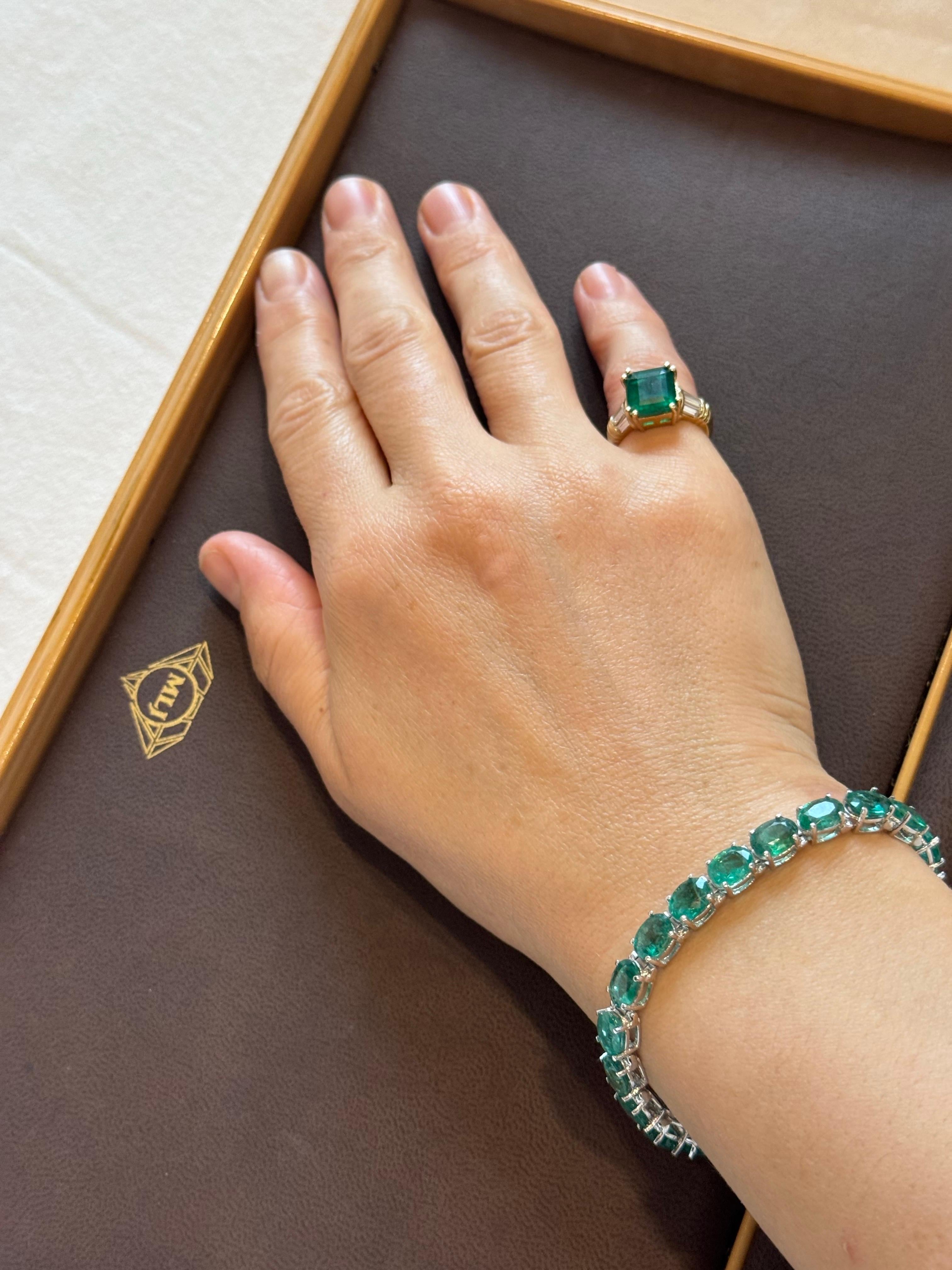 Pulsera de tenis de cóctel con esmeralda natural de 25 quilates Oro blanco de 14 quilates 7