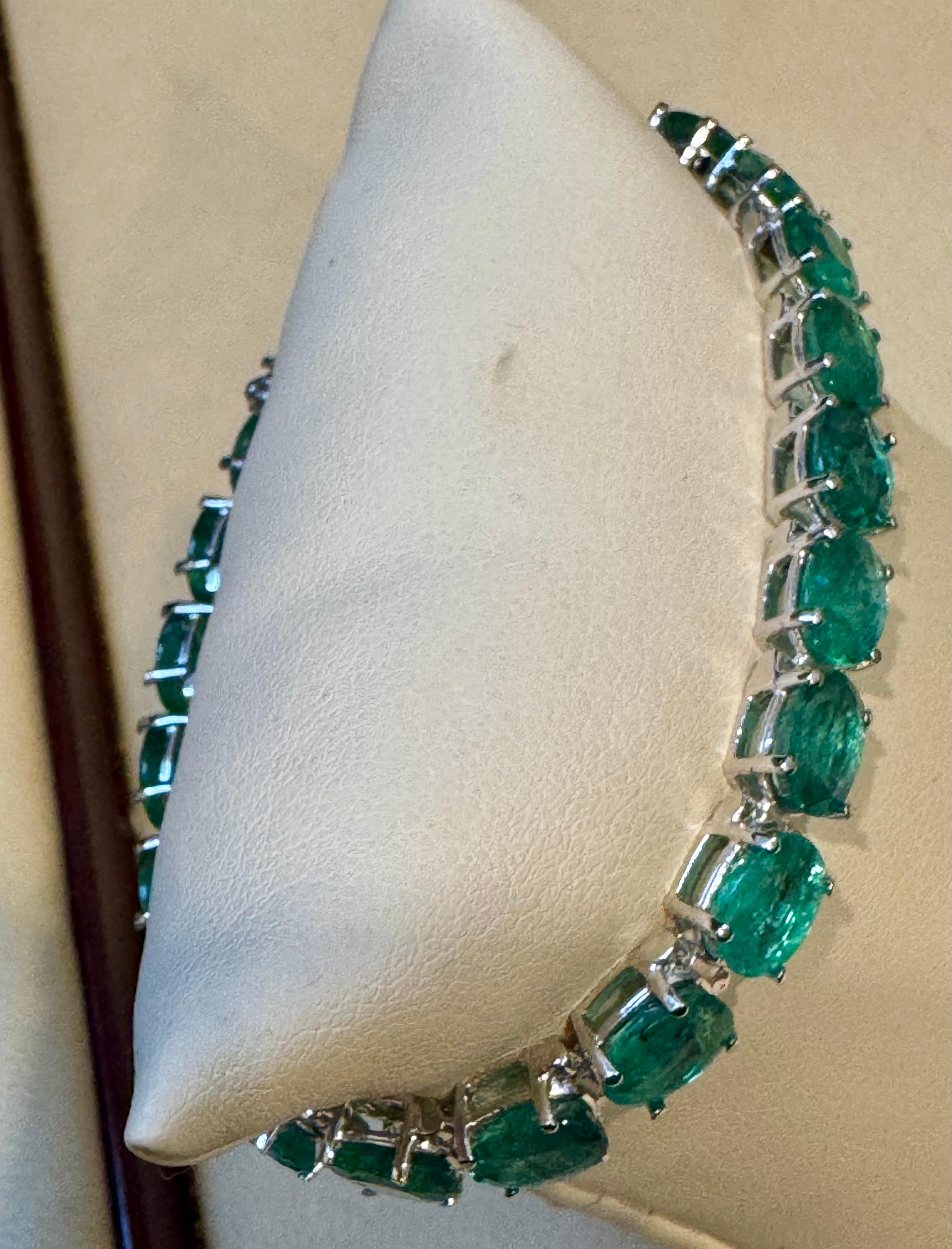 Pulsera de tenis de cóctel con esmeralda natural de 25 quilates Oro blanco de 14 quilates 7