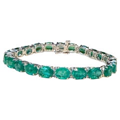 25 Carat Natural Emerald Cocktail Tennis Bracelet 14 Karat White Gold 7"