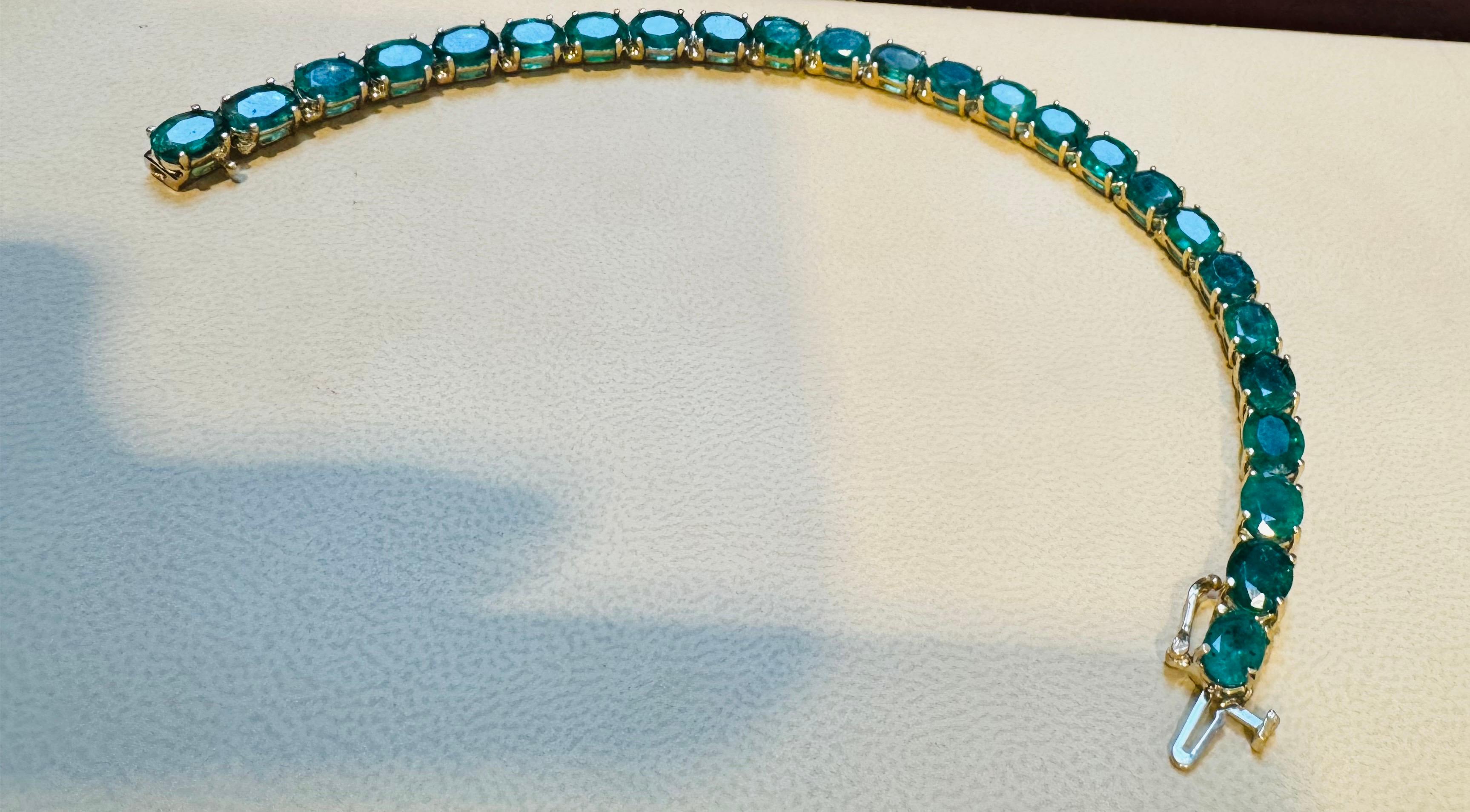 Esmeralda natural de 25 quilates Pulsera de tenis de cóctel Oro amarillo de 14 quilates 8