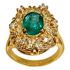 2.5 Carat Natural Oval Cut Emerald Ring 14 Karat Yellow Gold