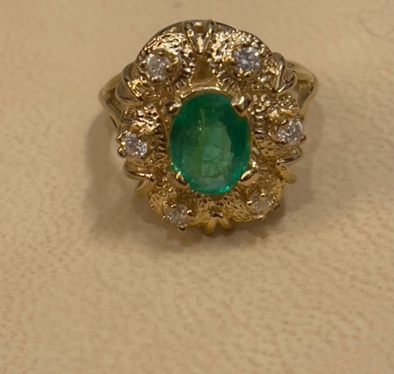 2.5 Carat Natural Oval Cut Emerald Ring 14 Karat Yellow Gold at 1stDibs