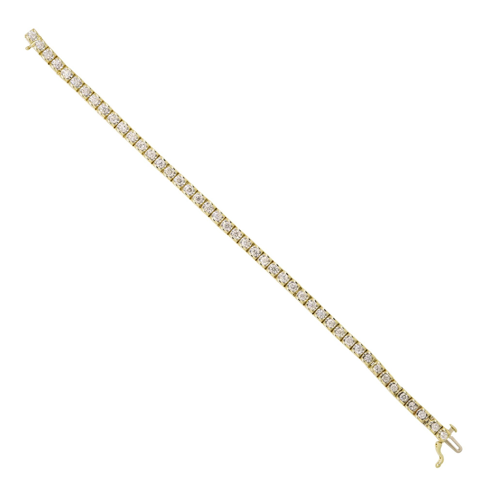 2.5 Carat Natural Round Brilliant Cut Diamond Tennis Bracelet 14 Karat In Stock In Excellent Condition In Boca Raton, FL