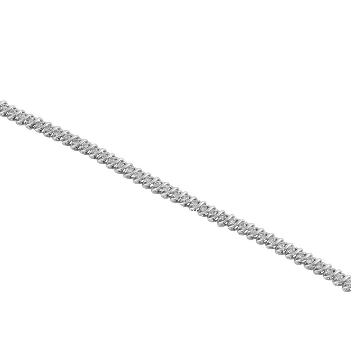 Modernist 2.5 Carat Natural Round Diamond Tennis Bracelet 14 Karat White Gold For Sale