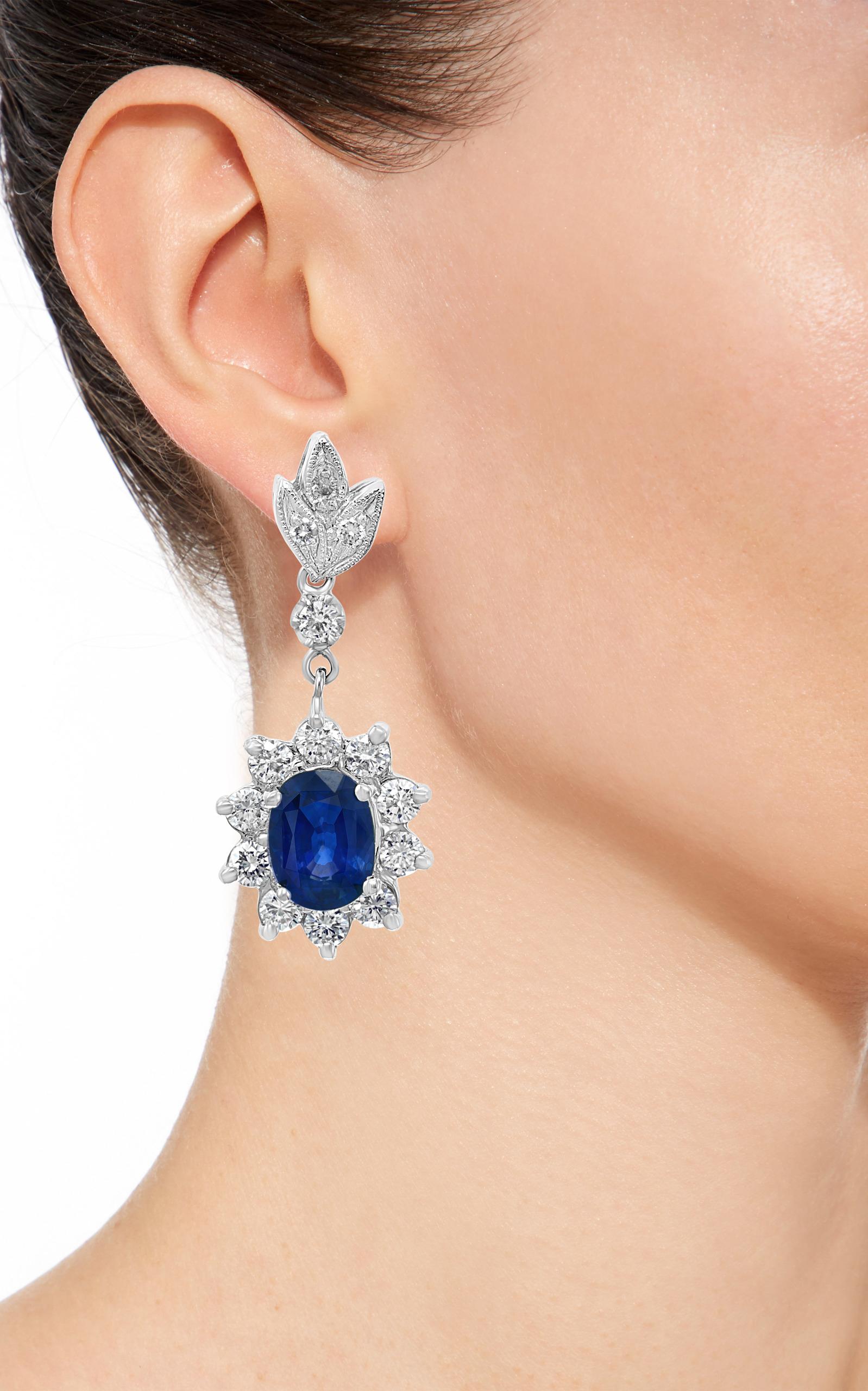 Oval Cut 2.5 Carat Natural Sapphire & 2.0 Carat Diamond Hanging/Drop Earring 14Karat Gold