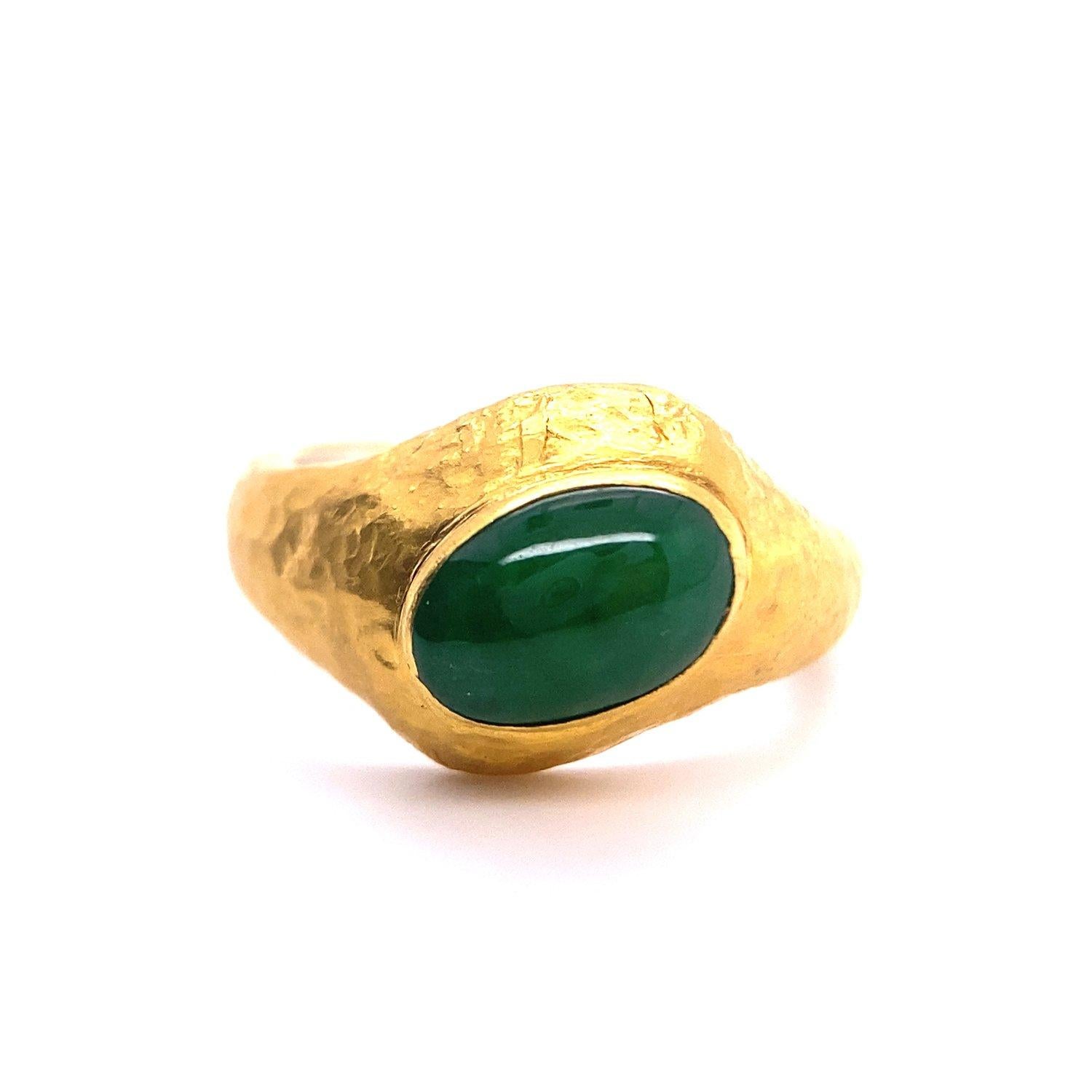 2.5 Carat Oval Domed Smooth Bright Green Jade Cabochon Ring 24K Hammered Gold In New Condition In Bozeman, MT