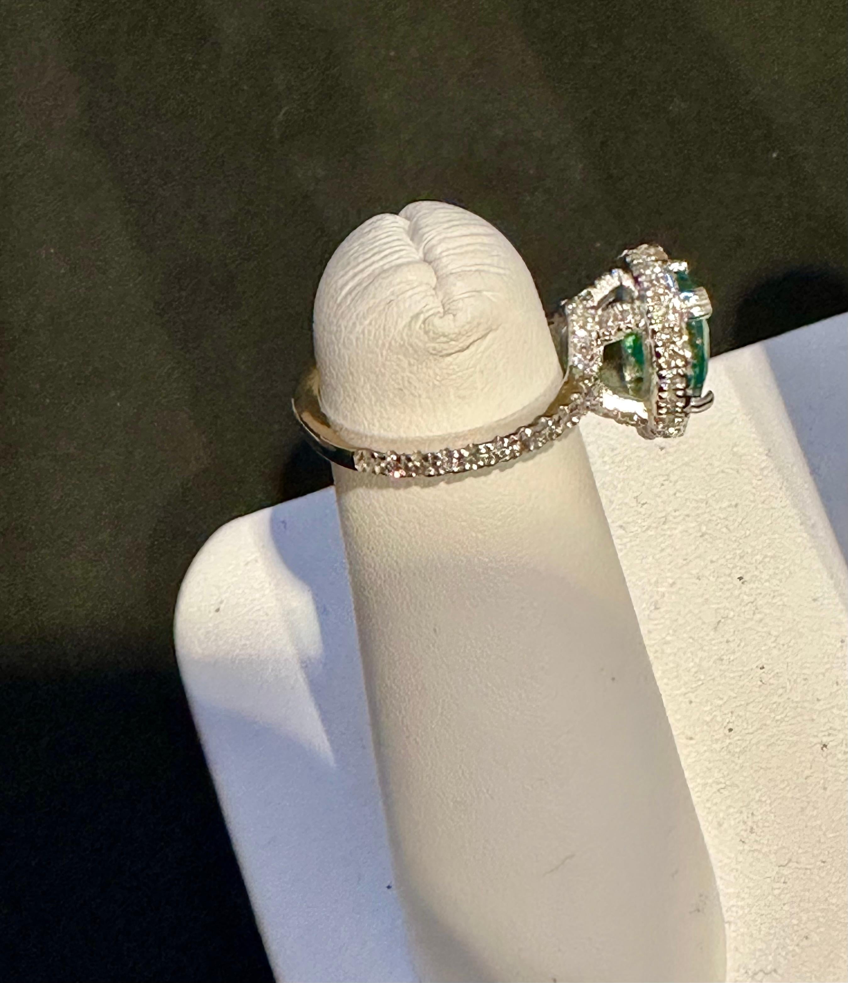 2.5 Carat Oval Natural Zambian Emerald & 1.25ct Diamond Ring 14 Karat White Gold For Sale 10