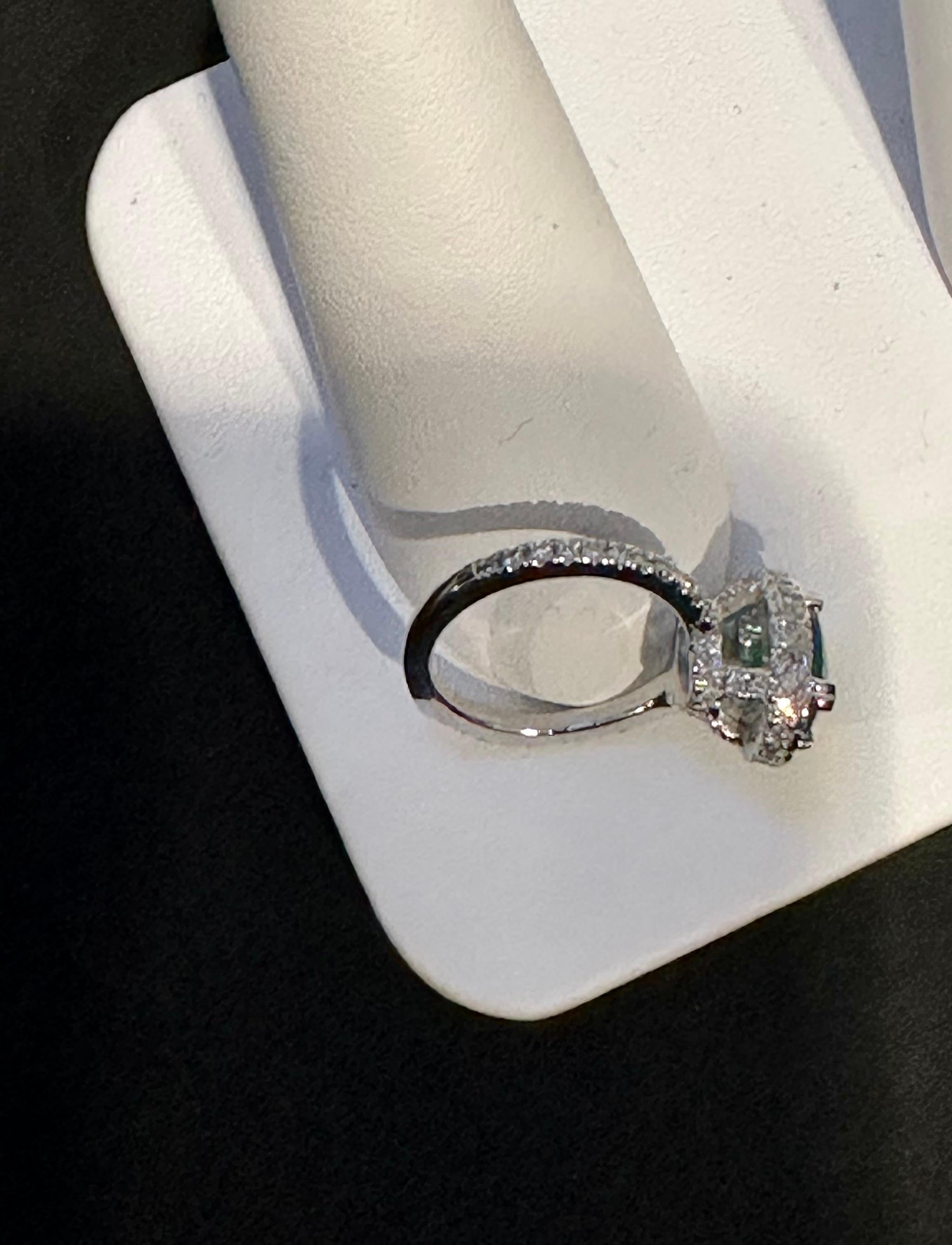 2.5 Carat Oval Natural Zambian Emerald & 1.25ct Diamond Ring 14 Karat White Gold For Sale 11