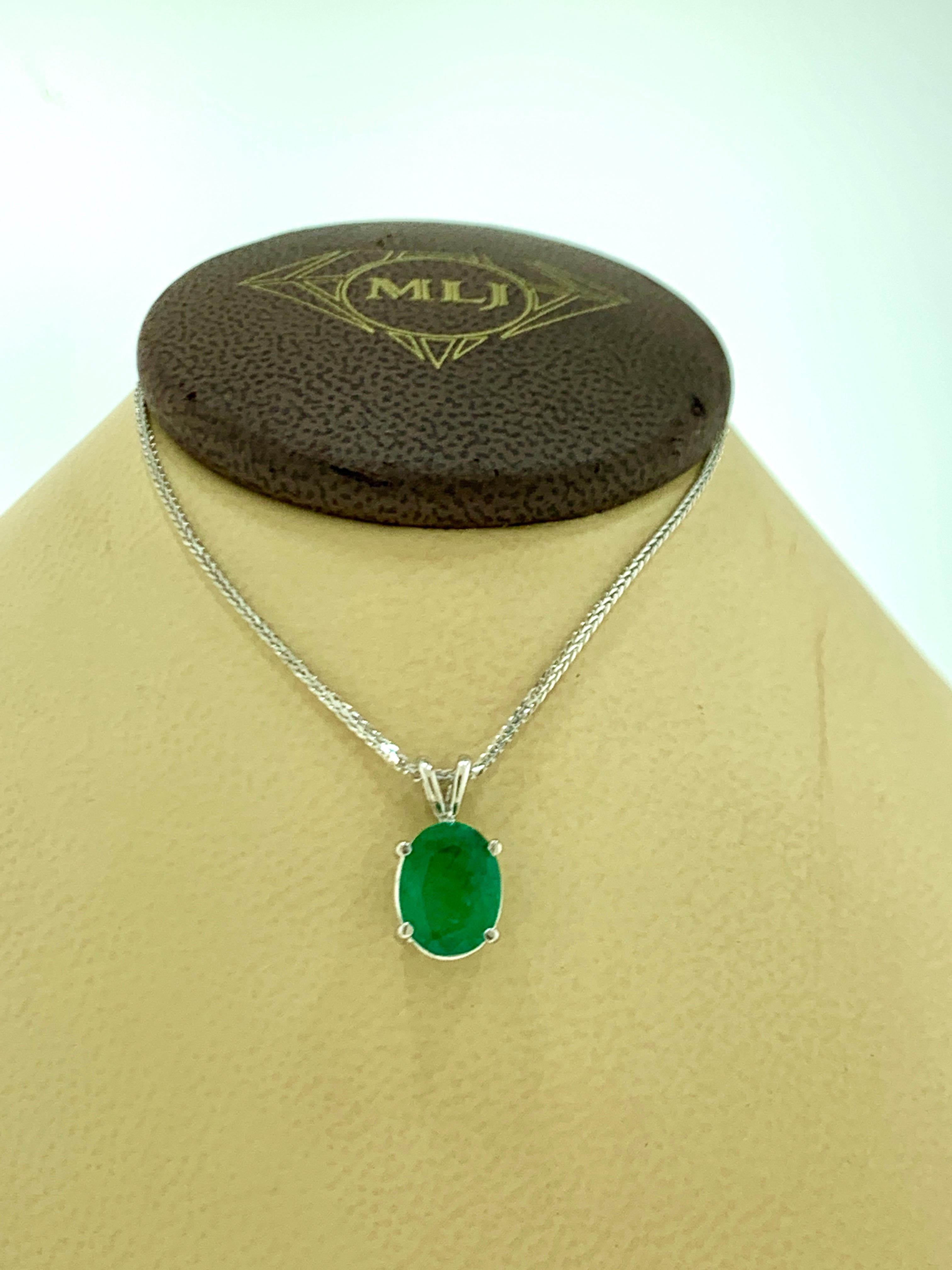 Women's 2.5 Carat Oval Shape Emerald Pendant or Necklace 14 Karat White Gold with Chain
