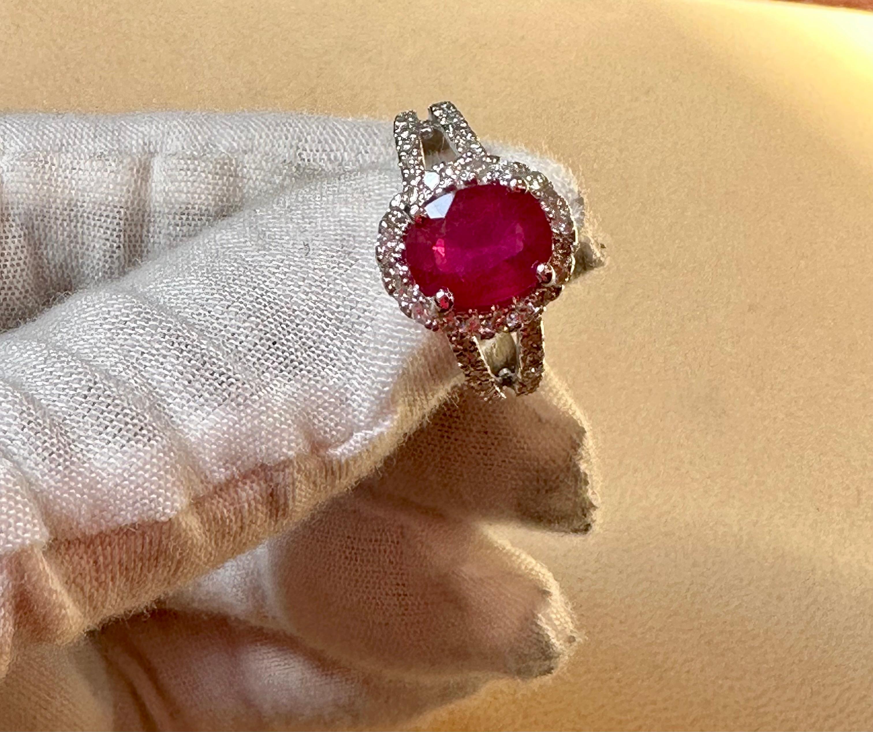 2.5 Carat Oval Treated Ruby & 2 ct Diamond Ring 14 Karat White Gold Size 7 For Sale 4
