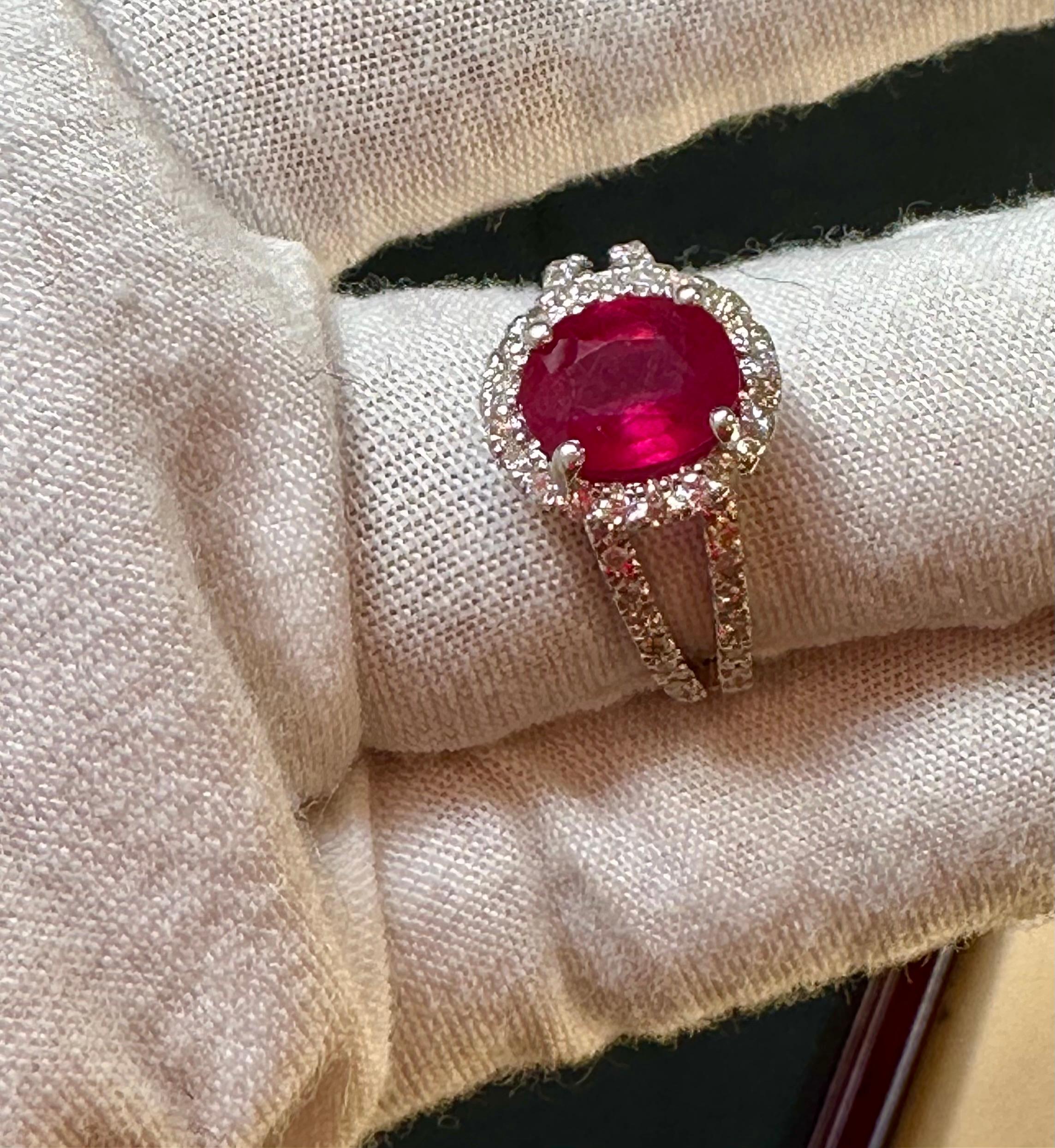 2.5 Carat Oval Treated Ruby & 2 ct Diamond Ring 14 Karat White Gold Size 7.25 For Sale 1