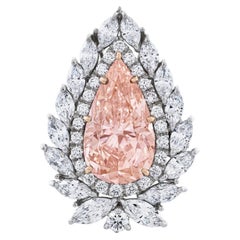 2.5 Carat Pear Statement Fancy pink   Rare Fancy-Color Splendour  Diamond Ring