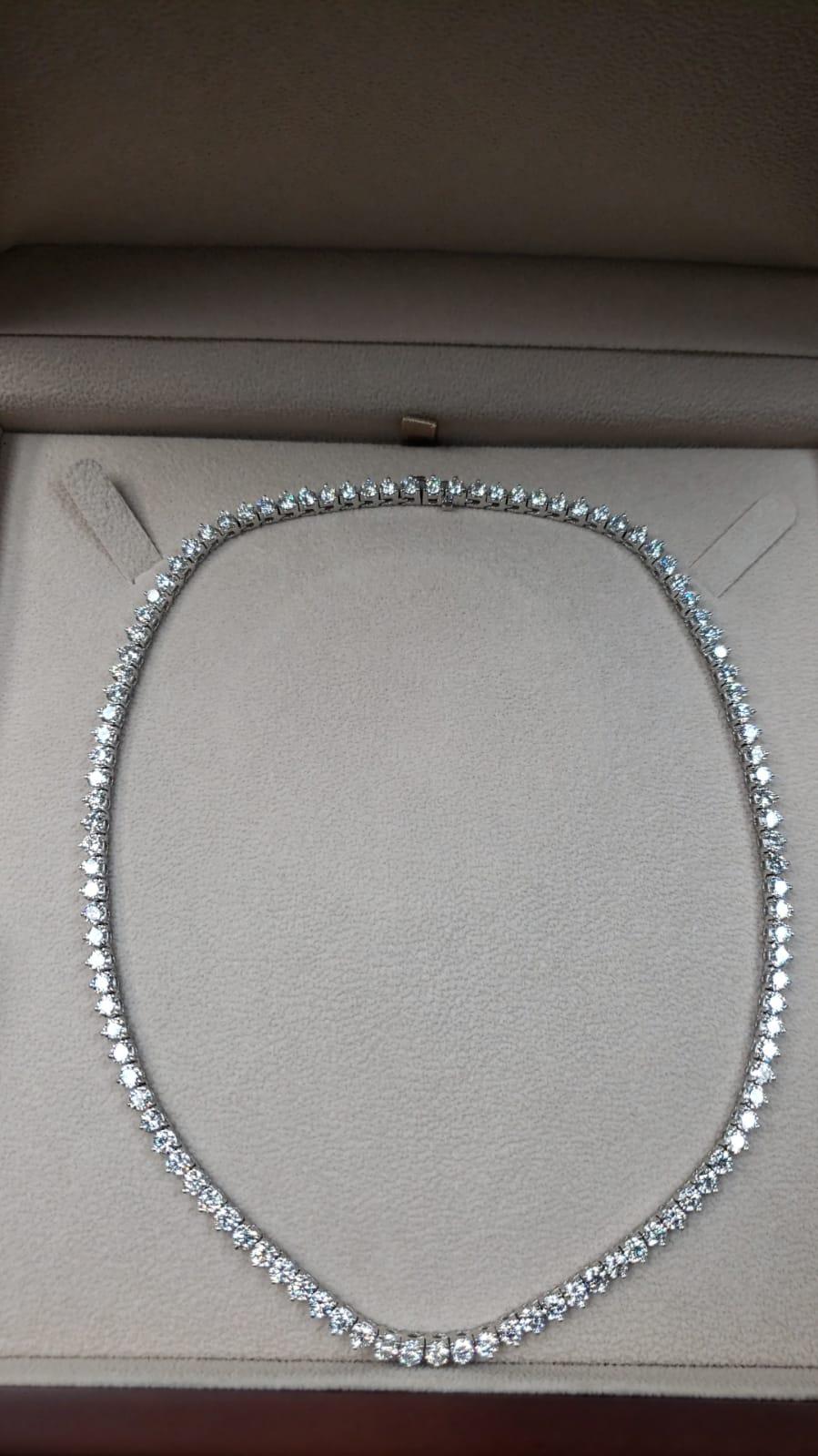 25 carat graduated diamond necklace