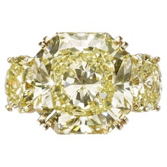 25 Carat Round Brilliant Statement Fancy Yellow 14K White Gold Diamond Ring