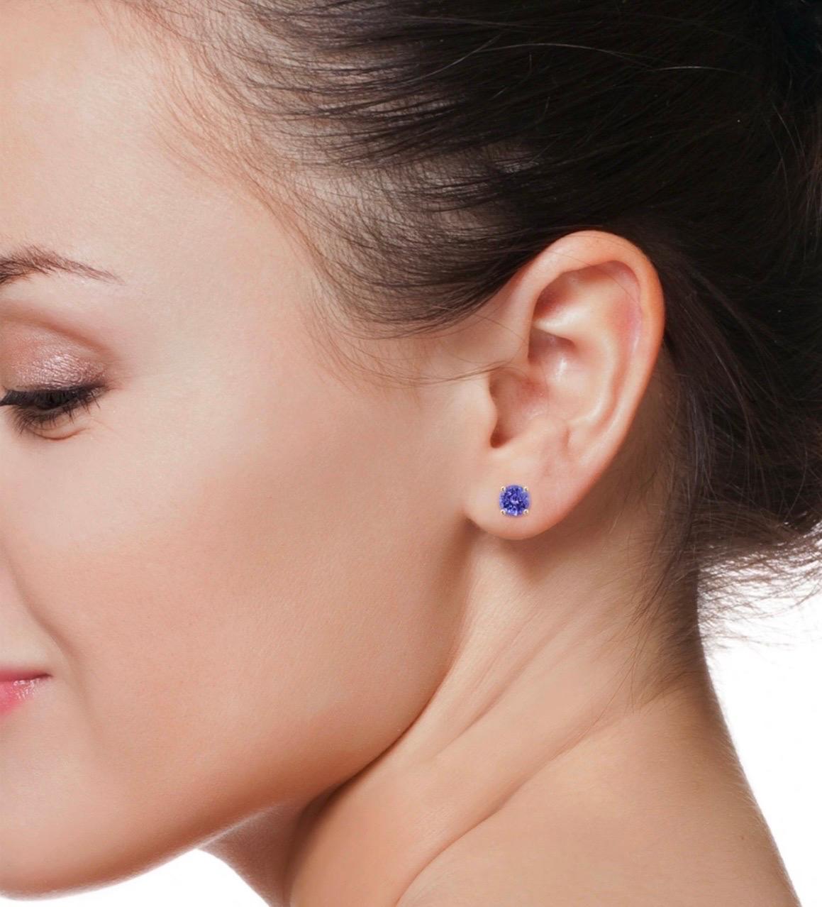 2.5 Carat Round Tanzanite Stud Earrings 14 Karat Yellow Gold, Post Back For Sale 3