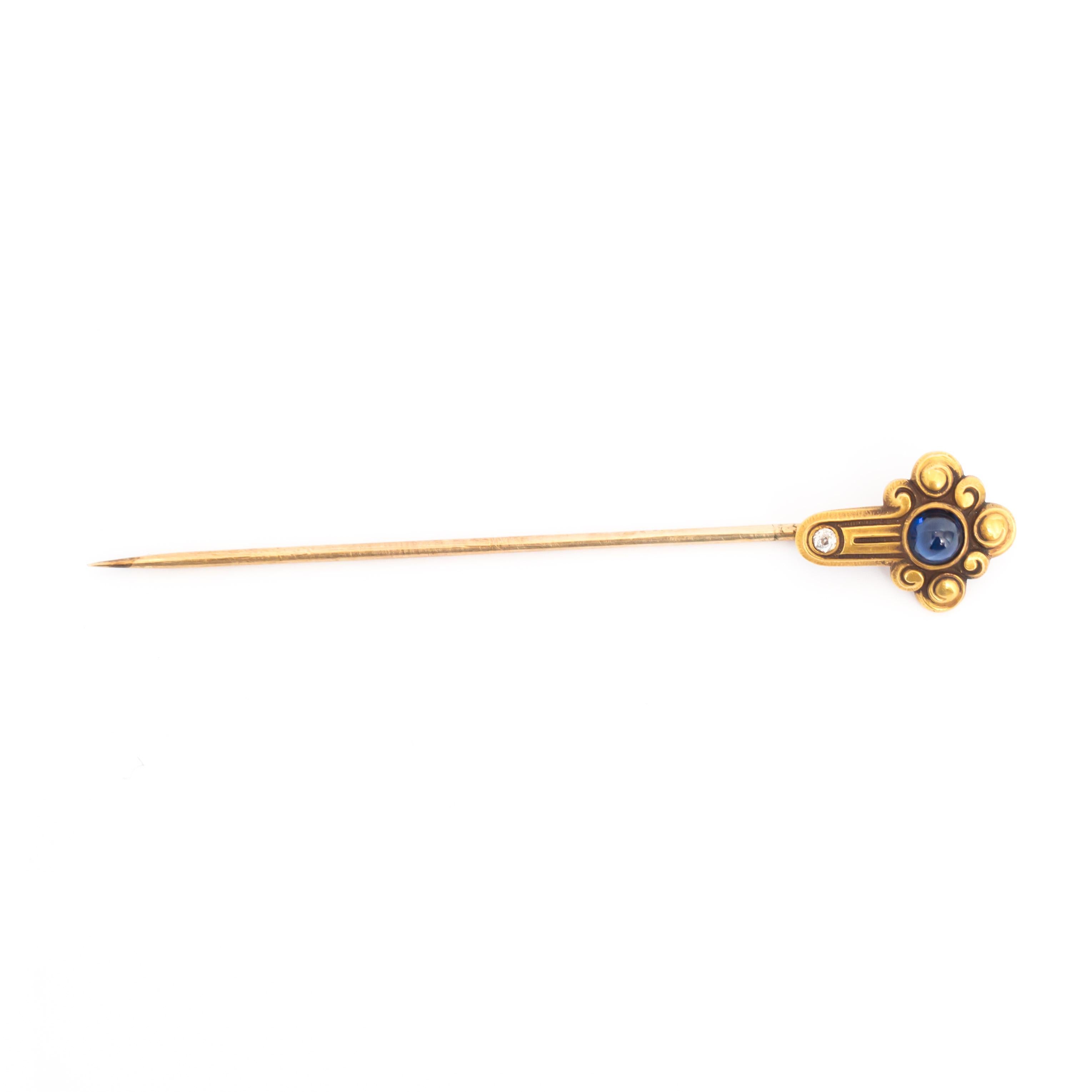 .25 Carat Sapphire Yellow Gold Pin For Sale