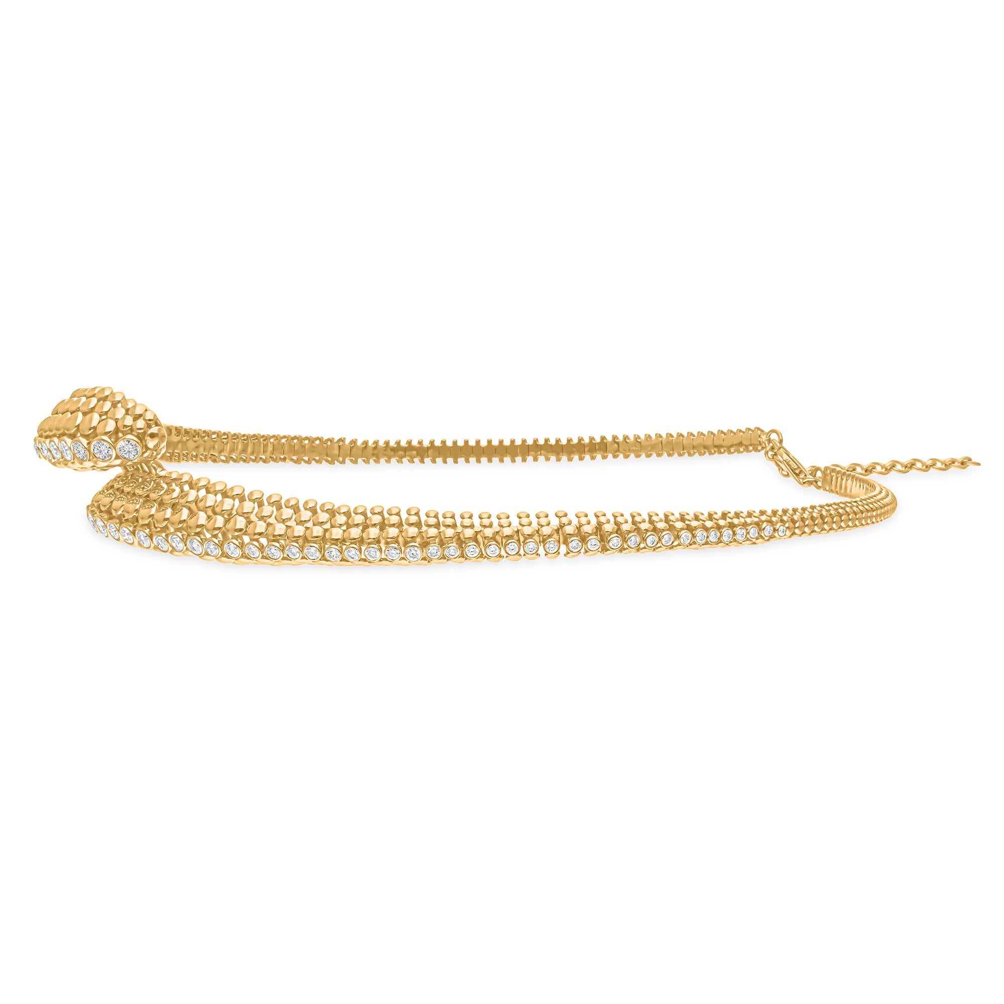 2.5 Carat SI/H Diamond Snake Design Choker Necklace 18 Karat Yellow Gold Jewelry In New Condition For Sale In Diera, Dubai