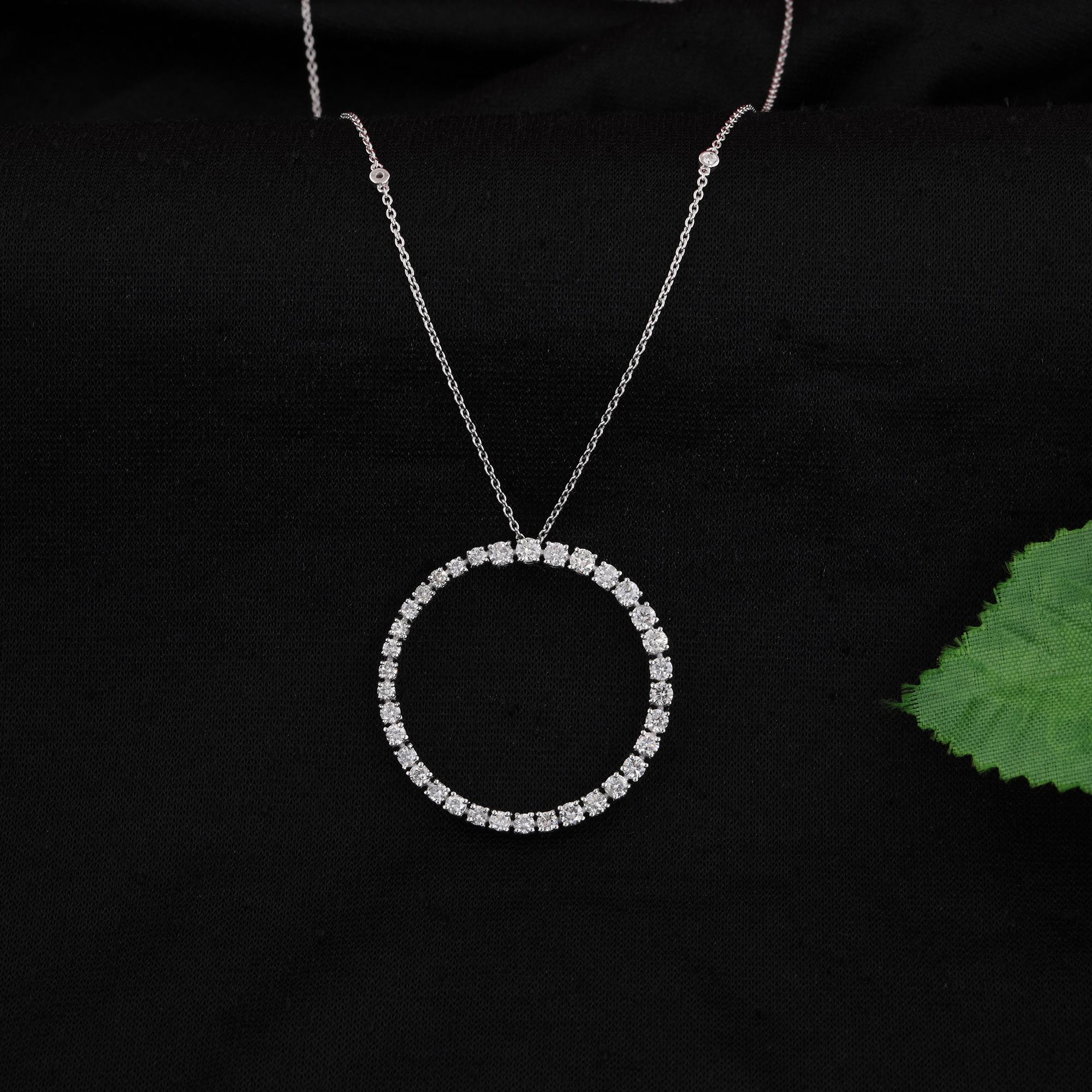Taglio rotondo Collana con ciondolo a cerchio con diamanti tondi e brillanti da 2,5 carati SI/H in oro bianco 18k in vendita