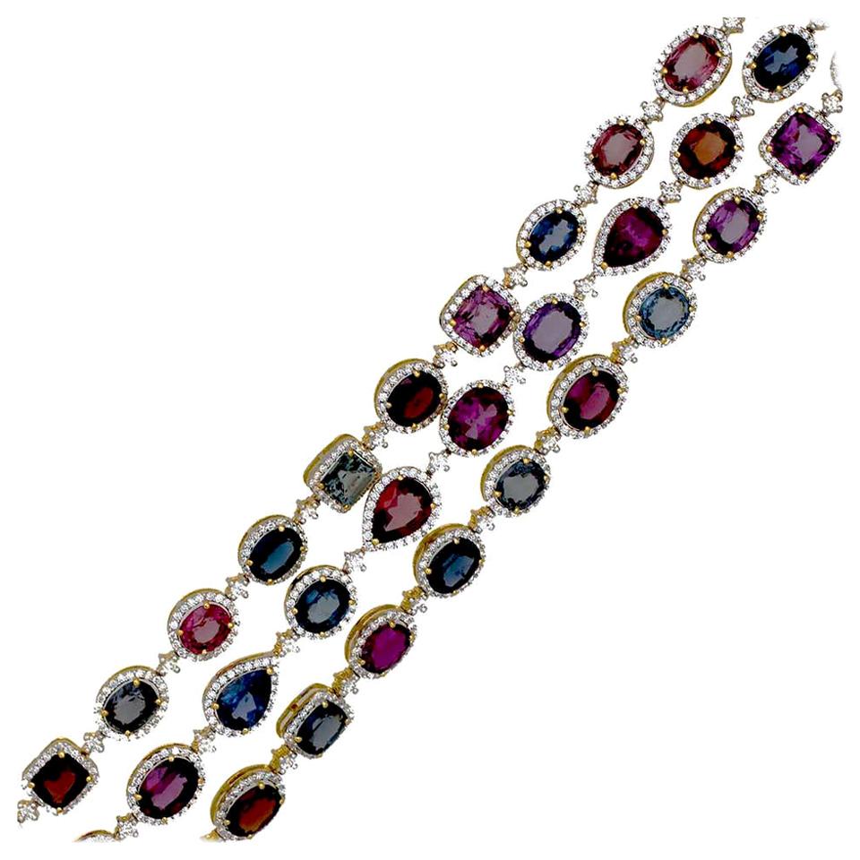 25 Carat Spinel and Diamond Link Bracelet Two Toned 18 Karat