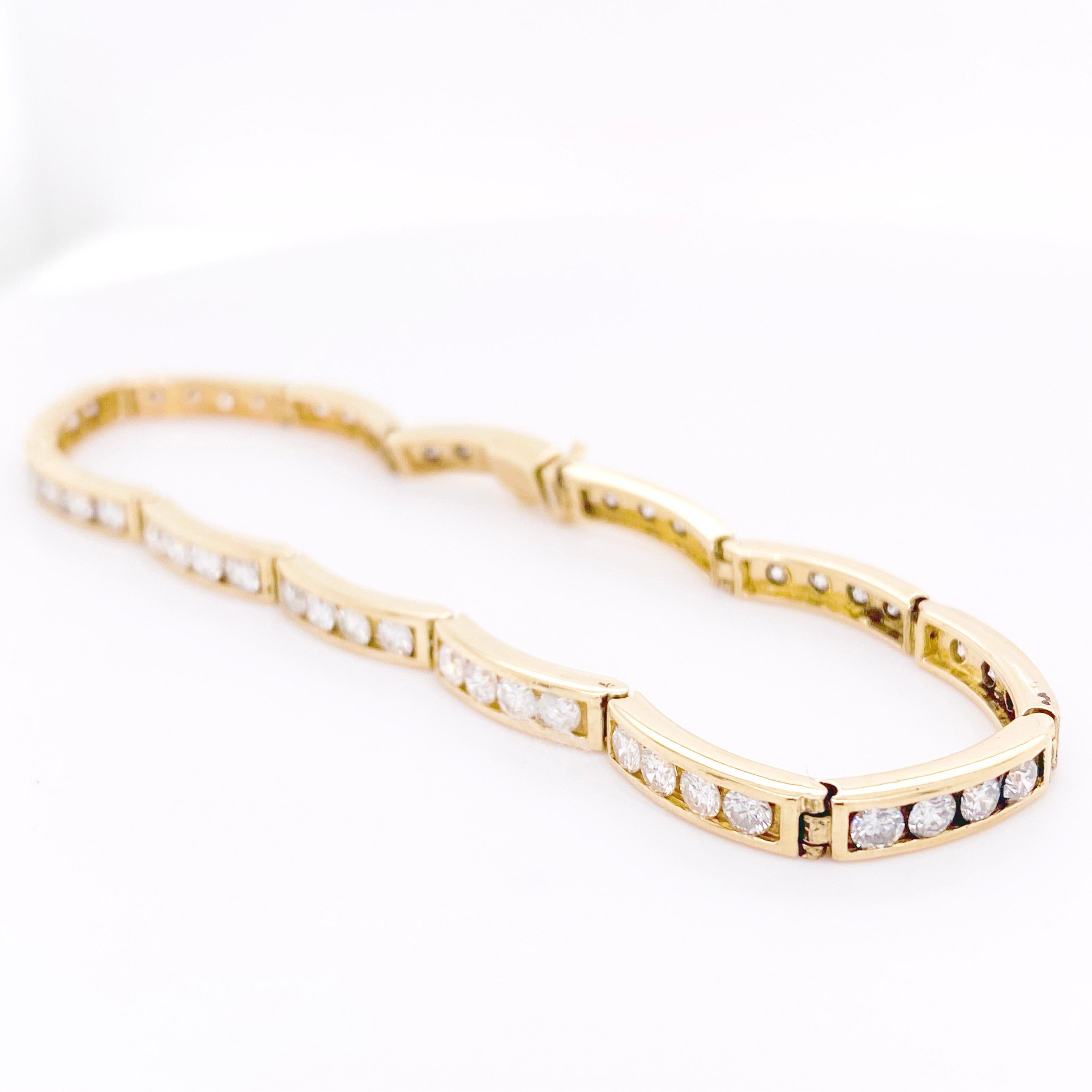 Contemporain Bracelet tennis à cannelures courbes en diamants de 2,50 carats, bracelet ligne Riviera en vente